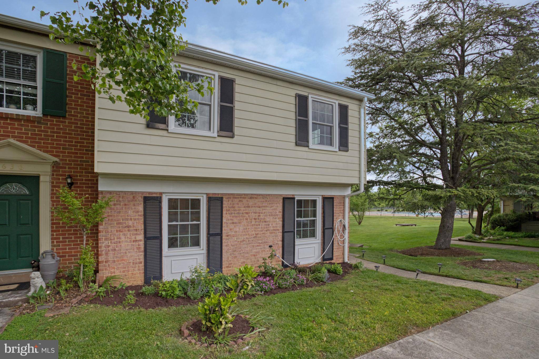 Alexandria, VA 22310,6634 DEER GAP CT