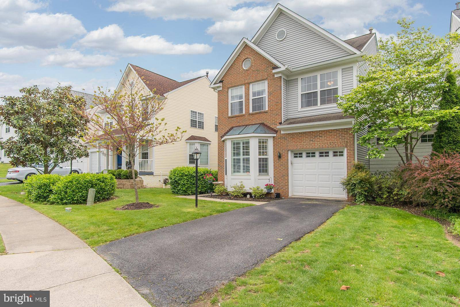 New Market, MD 21774,11107 POND FOUNTAIN CT