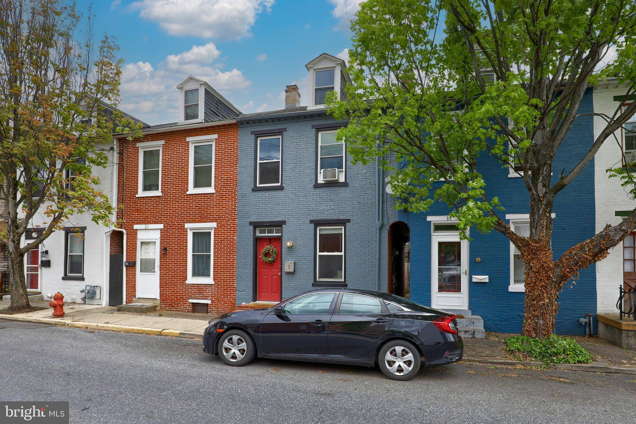 Lancaster, PA 17602,33 E FREDERICK ST