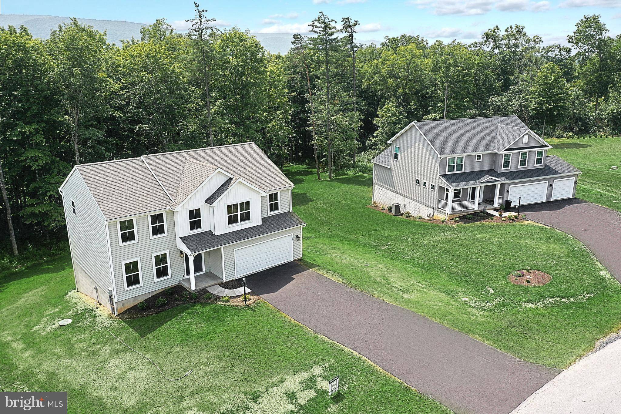 Mill Hall, PA 17751,74 WHITETAIL CIRCLE