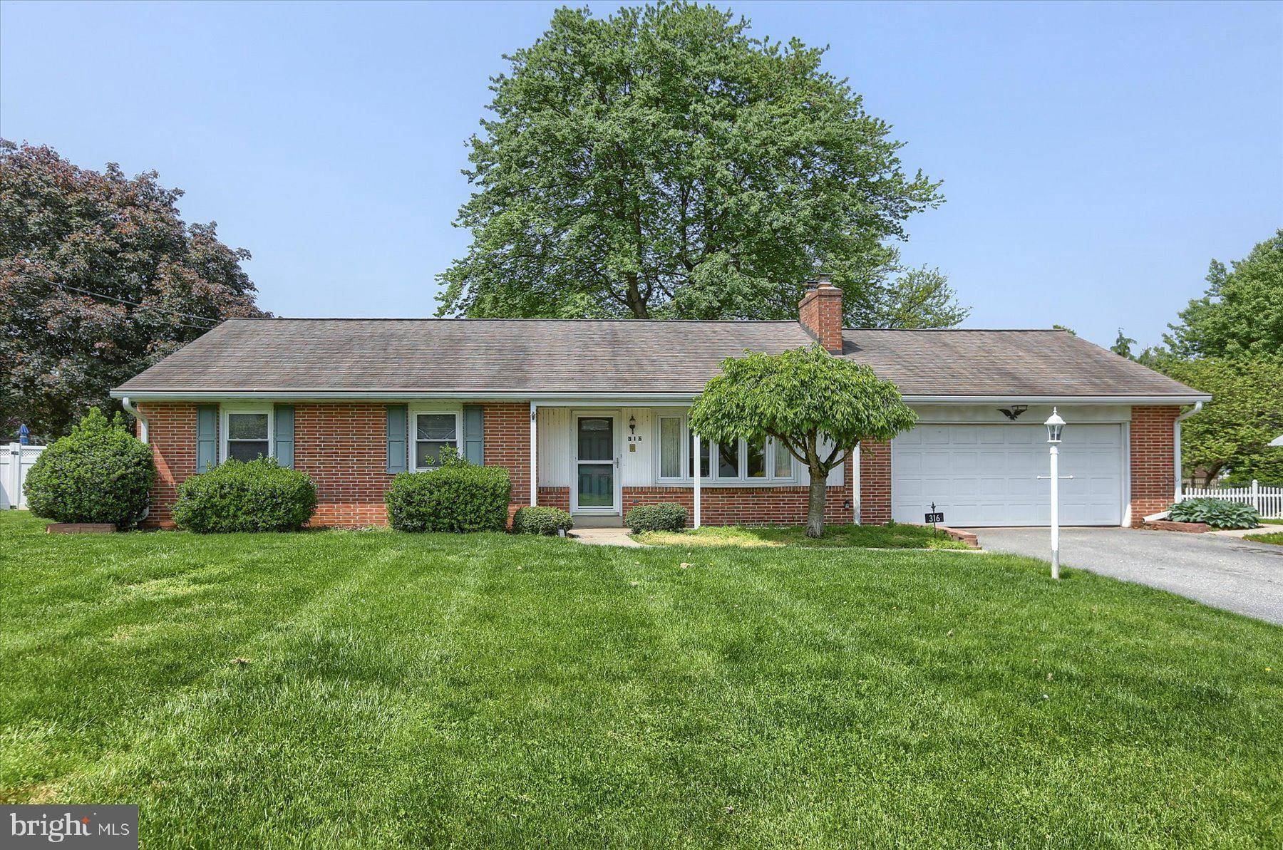 Willow Street, PA 17584,316 EDGEMONT DR