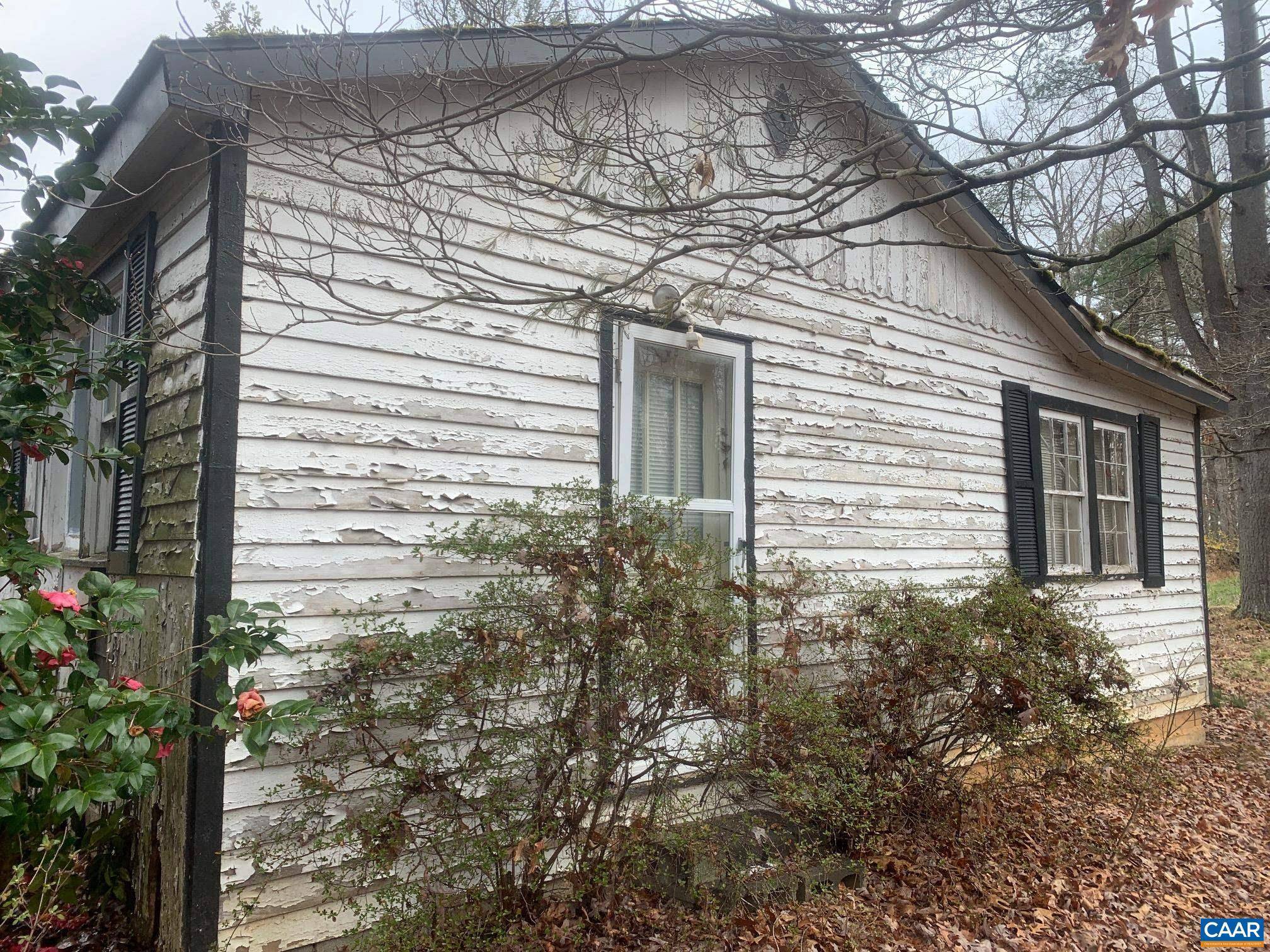 Reva, VA 22735,2226 RIDGEVIEW RD