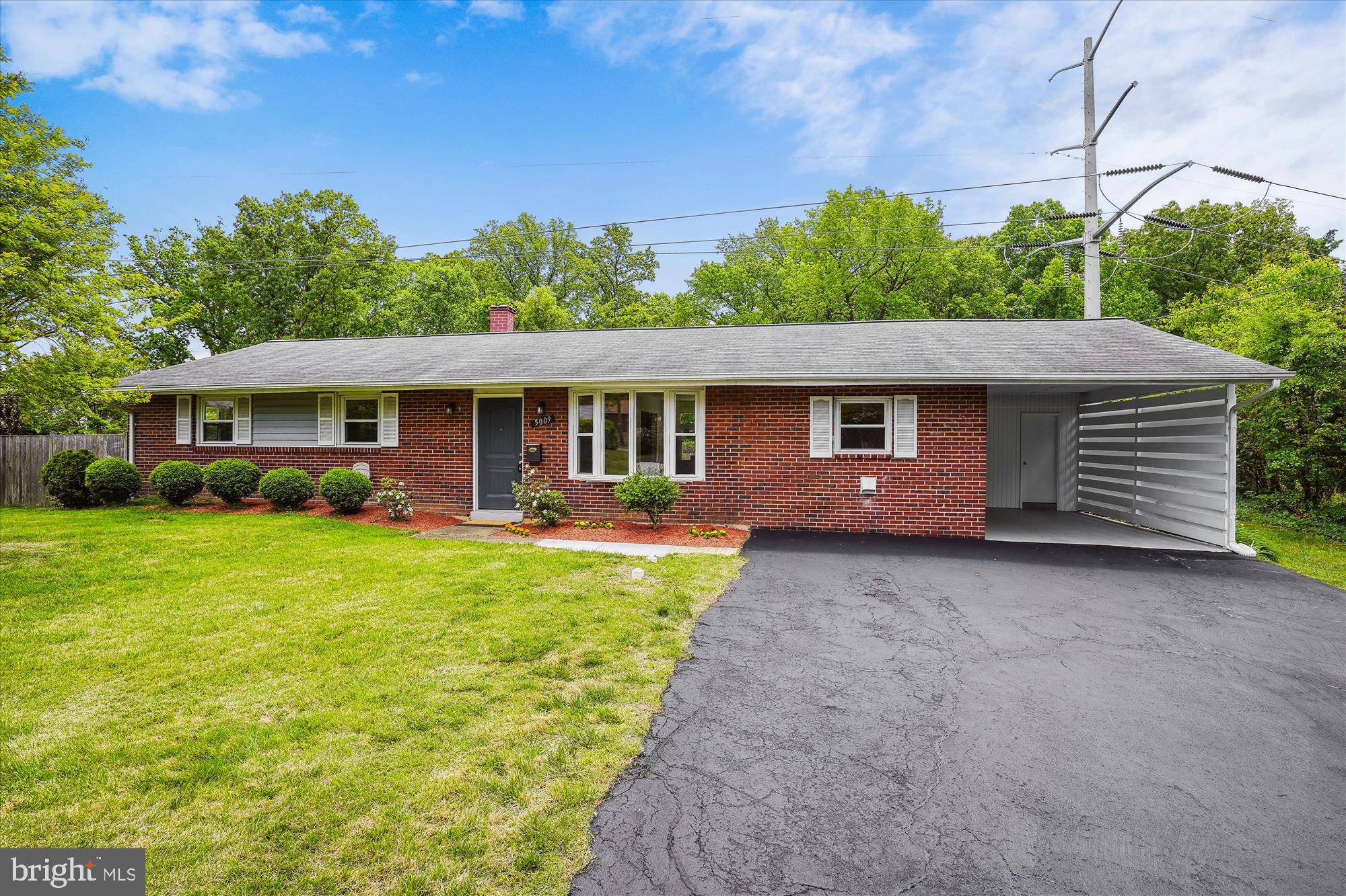 Alexandria, VA 22310,5009 TREETOP LN