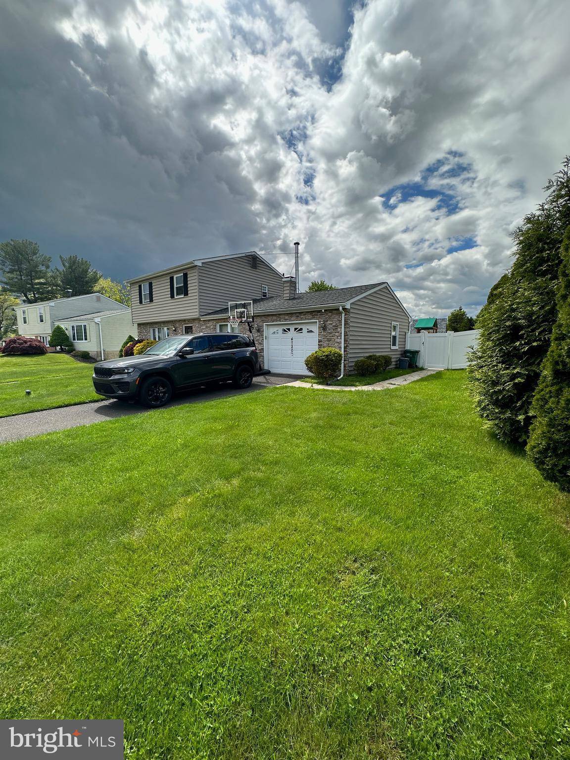 Bensalem, PA 19020,4720 PAISLEY PL