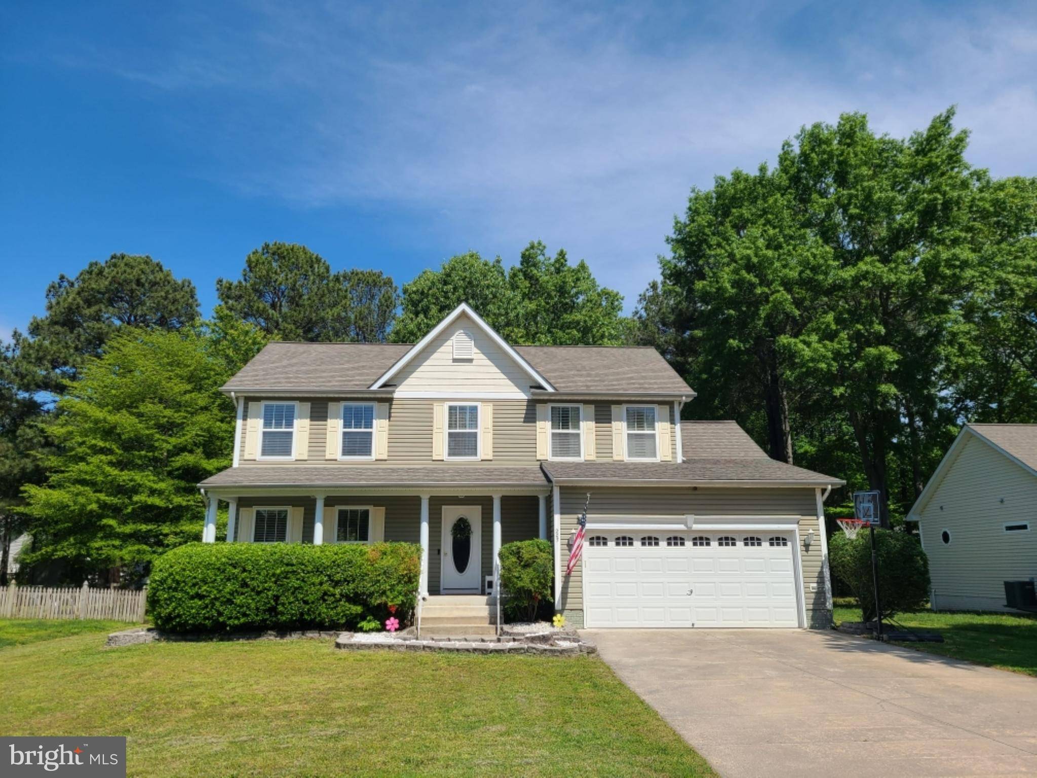 Colonial Beach, VA 22443,207 DOGWOOD AVE