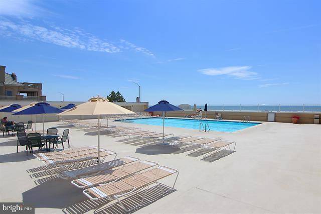 Ventnor City, NJ 08406,5000 BOARDWALK #1605