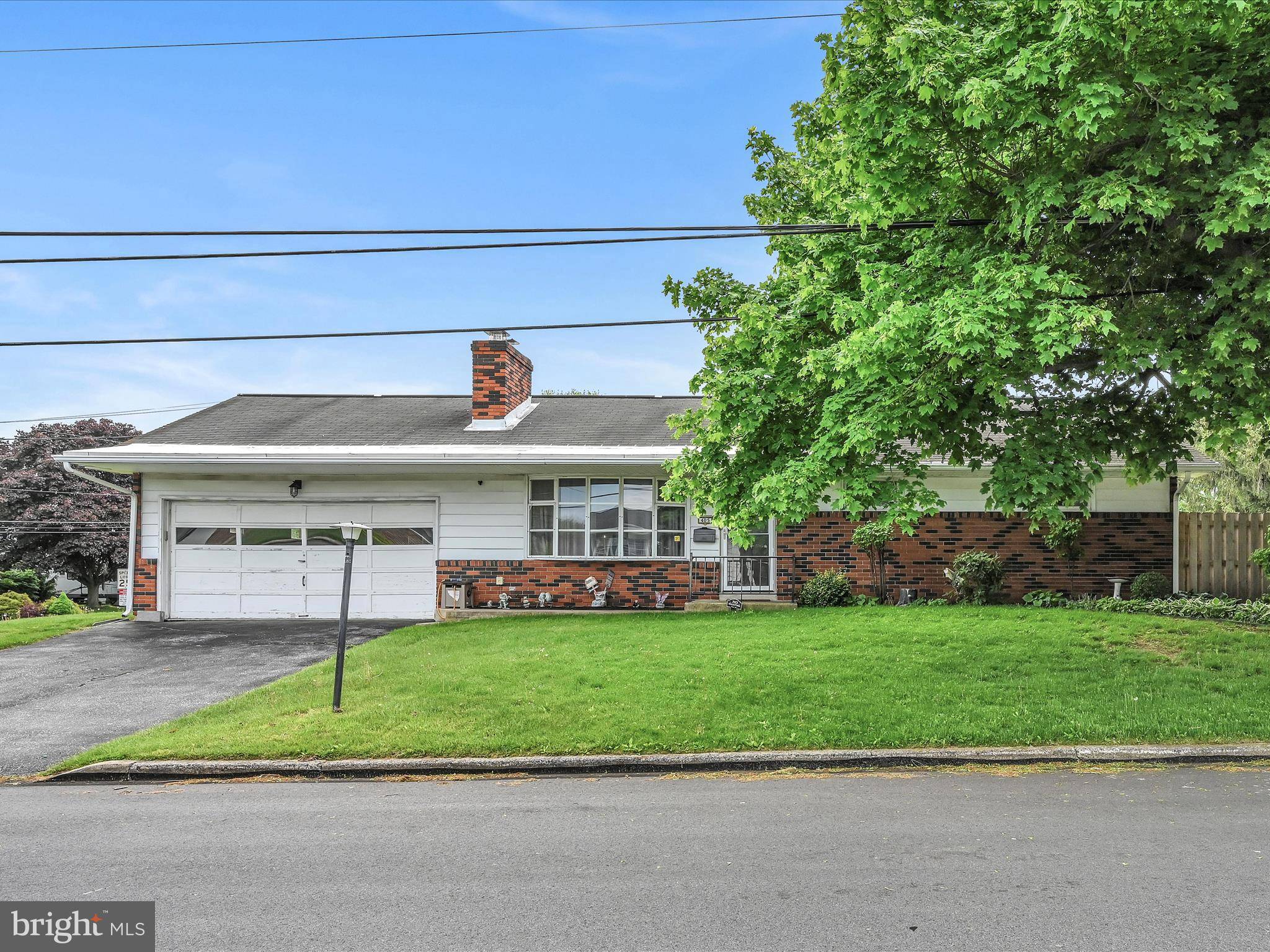 Robesonia, PA 19551,405 MARTHA ST