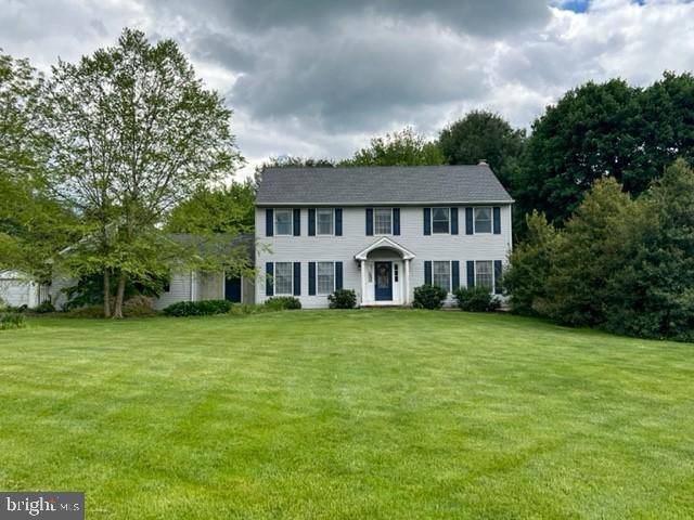 West Grove, PA 19390,16 VIOLET LN