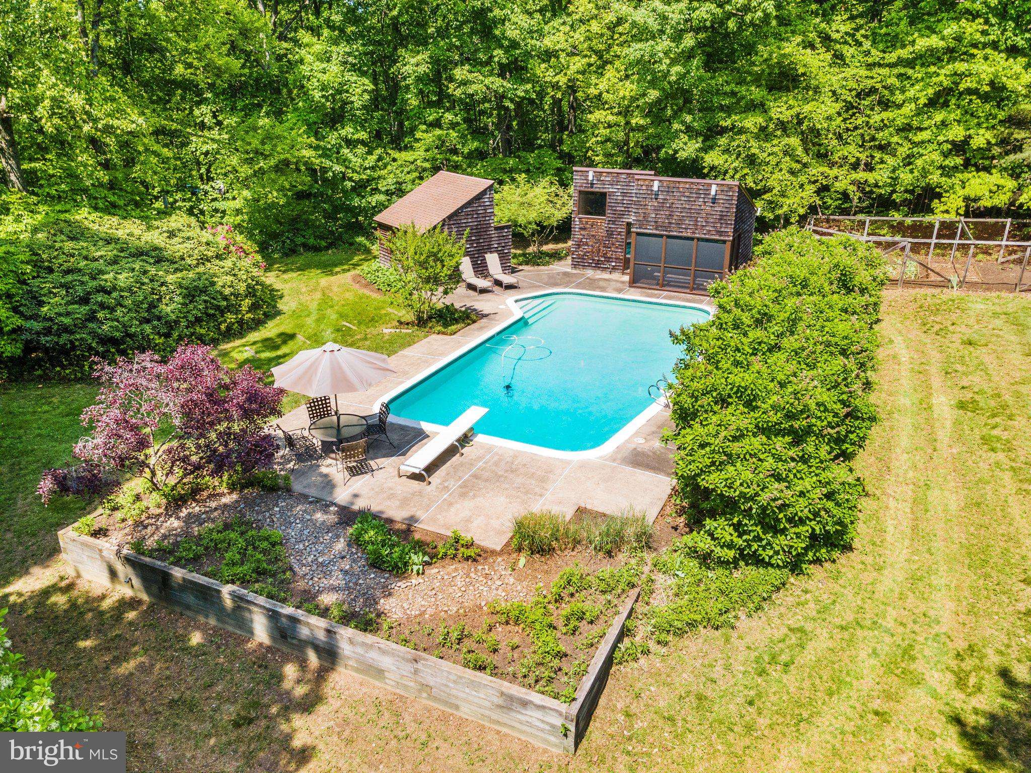 Bluemont, VA 20135,615 EAGLE ROCK LN