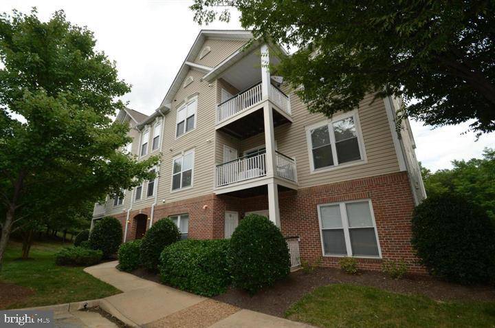 Alexandria, VA 22315,6501 GRANGE LN #401