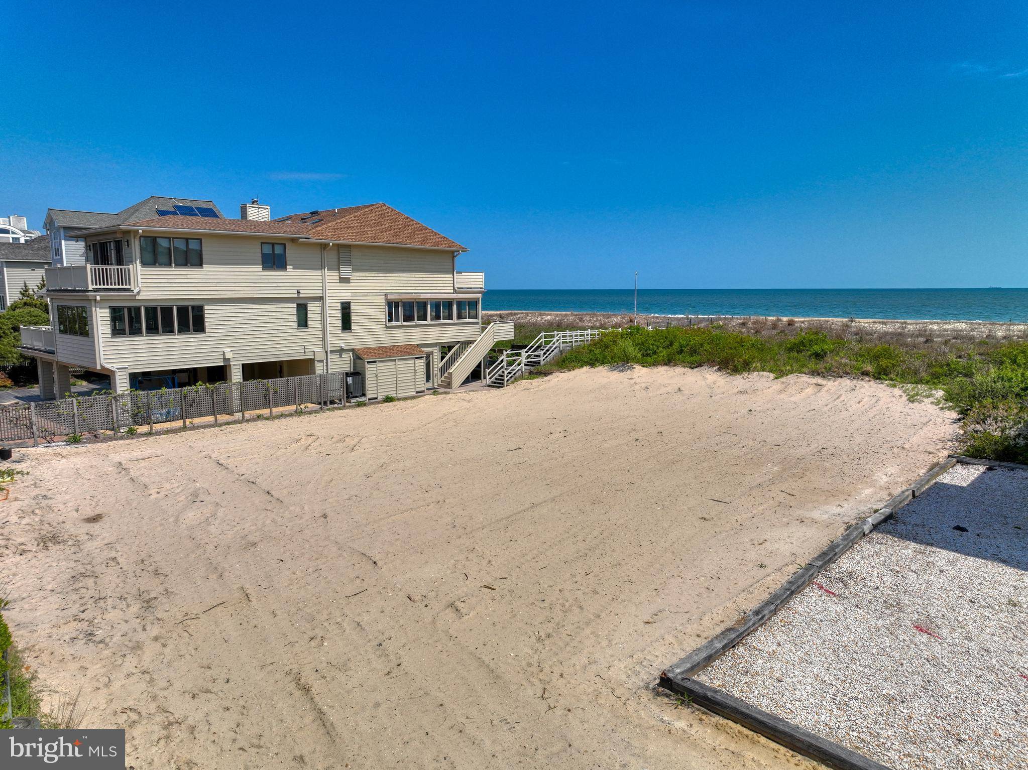 Bethany Beach, DE 19930,39733 SEASIDE DR