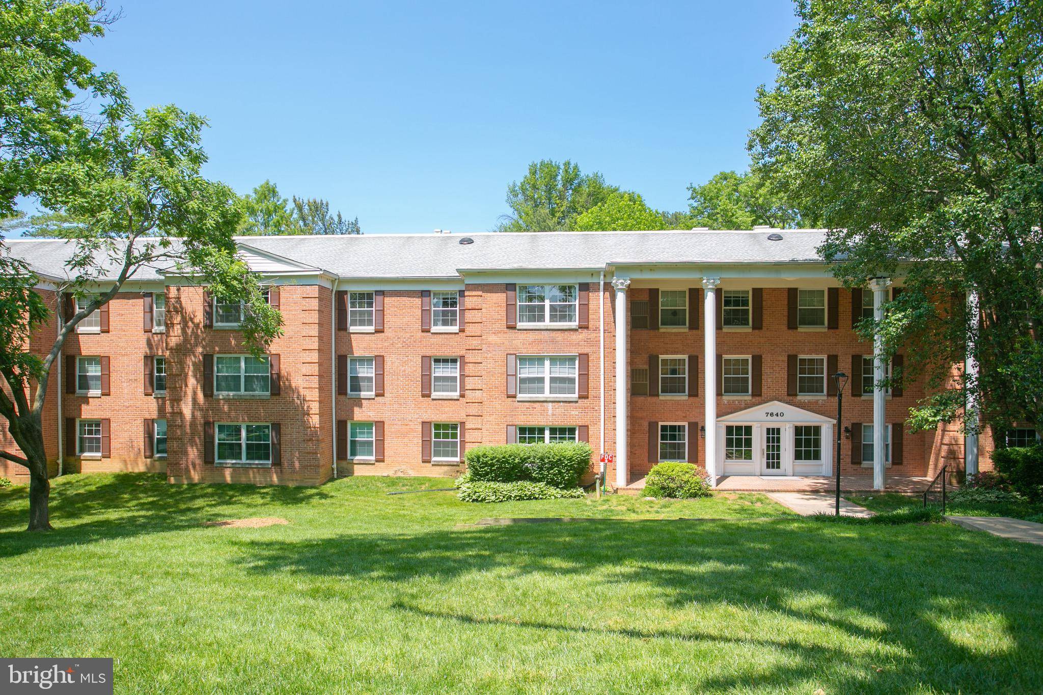 Mclean, VA 22102,7640 PROVINCIAL DR #214