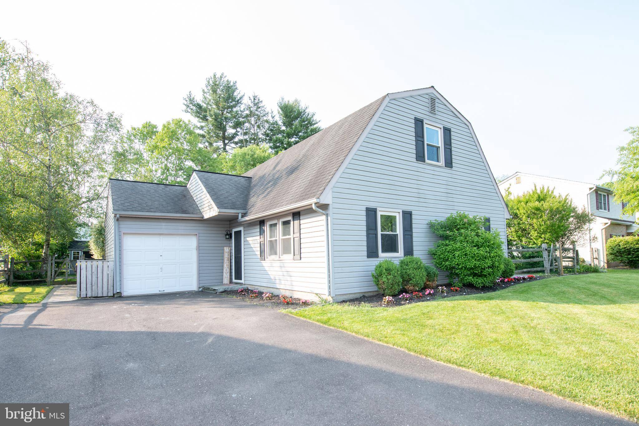 Doylestown, PA 18901,318 PHEASANT RUN DR