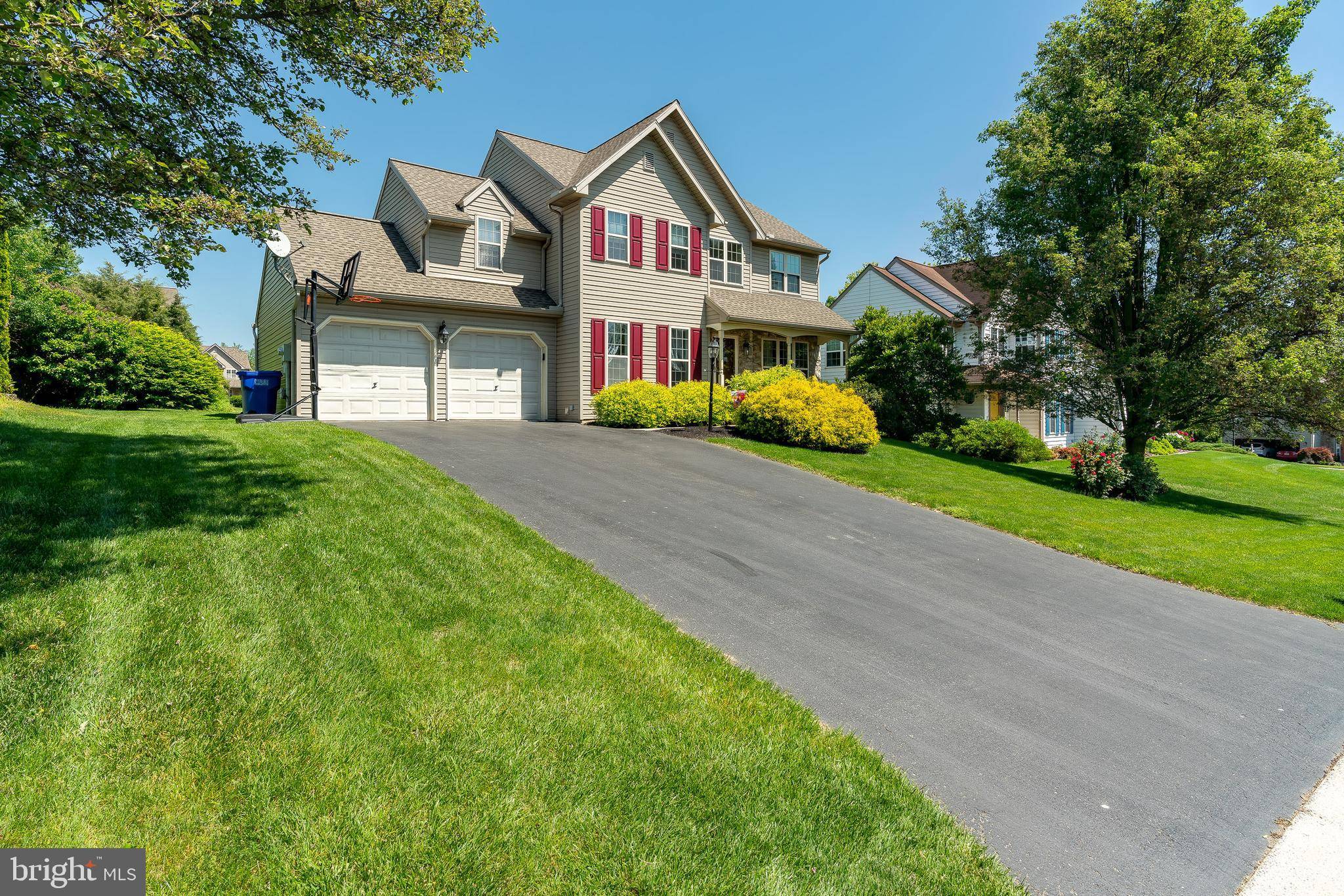 Willow Street, PA 17584,517 WOODHALL DR