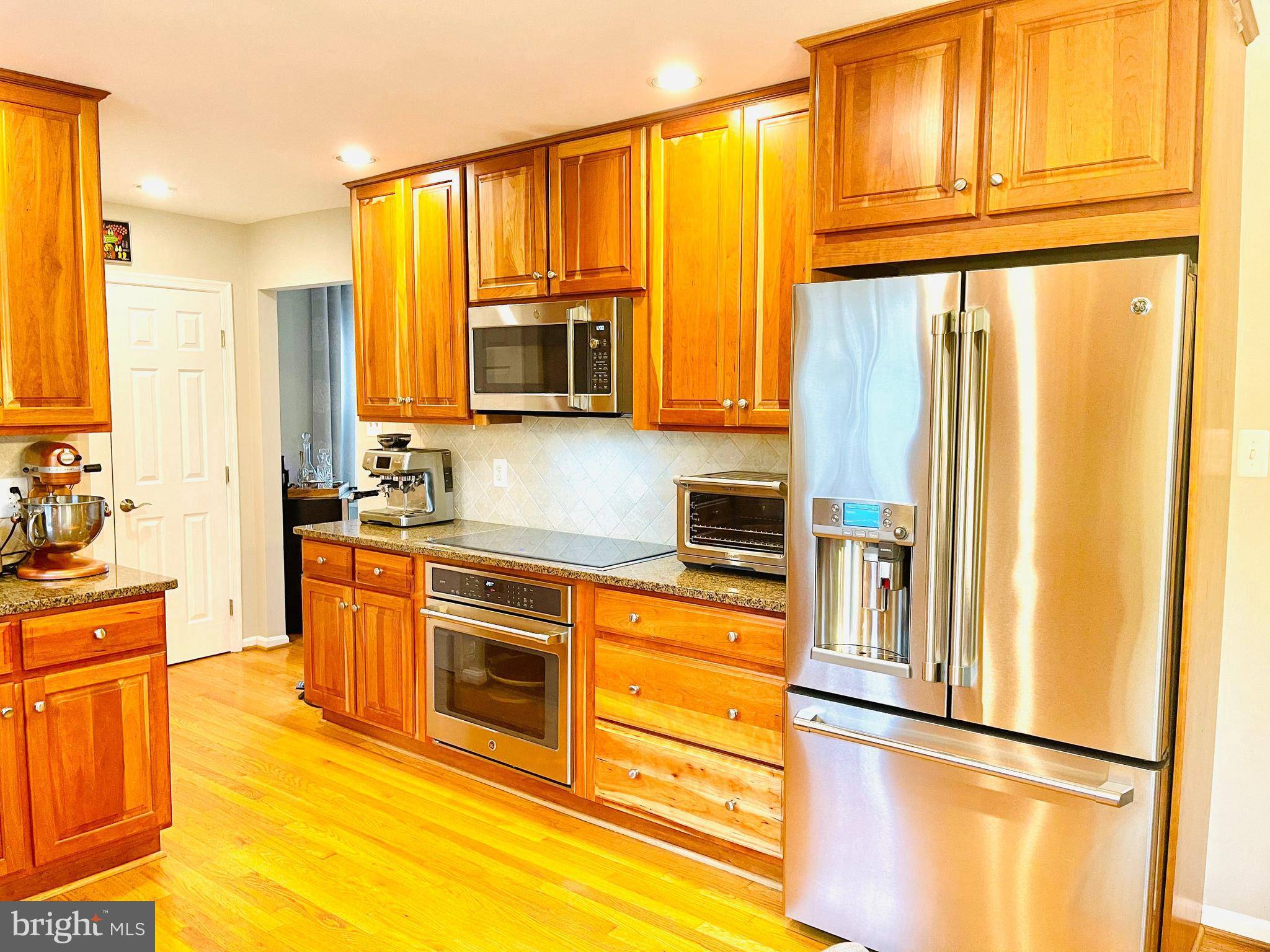 Burke, VA 22015,9808 NATICK RD #3