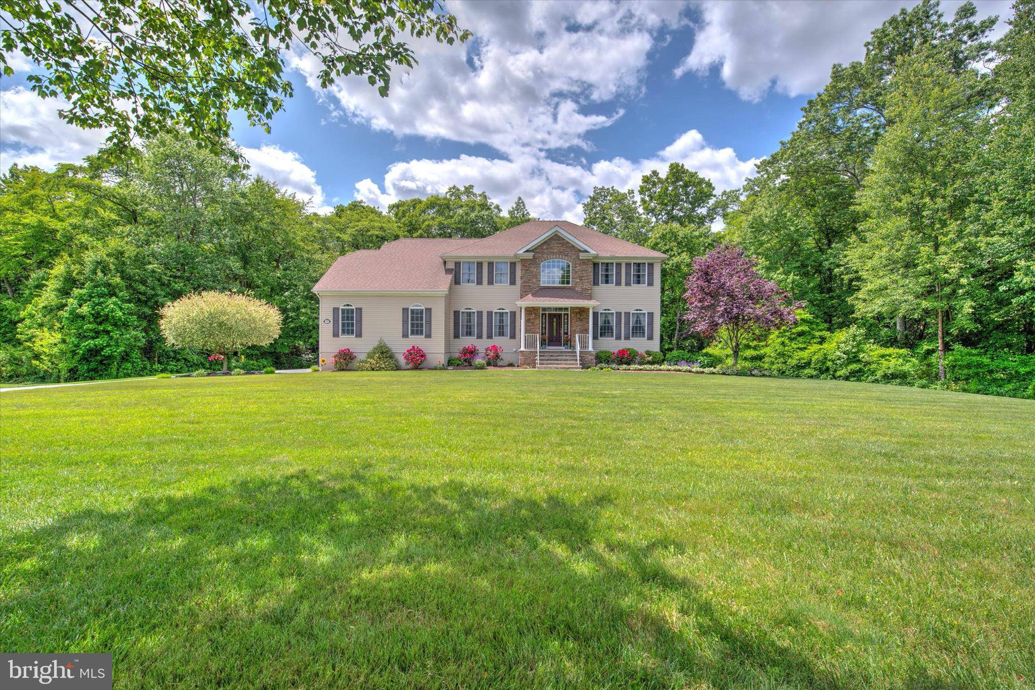 Cream Ridge, NJ 08514,45 CHERRY TREE LN