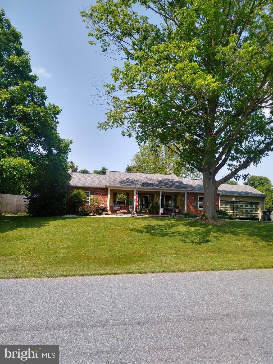 Quarryville, PA 17566,13 GREENVIEW CIR