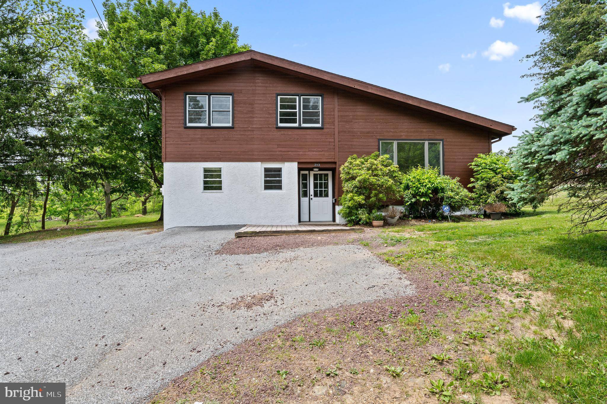 Glen Mills, PA 19342,293 VALLEYBROOK RD