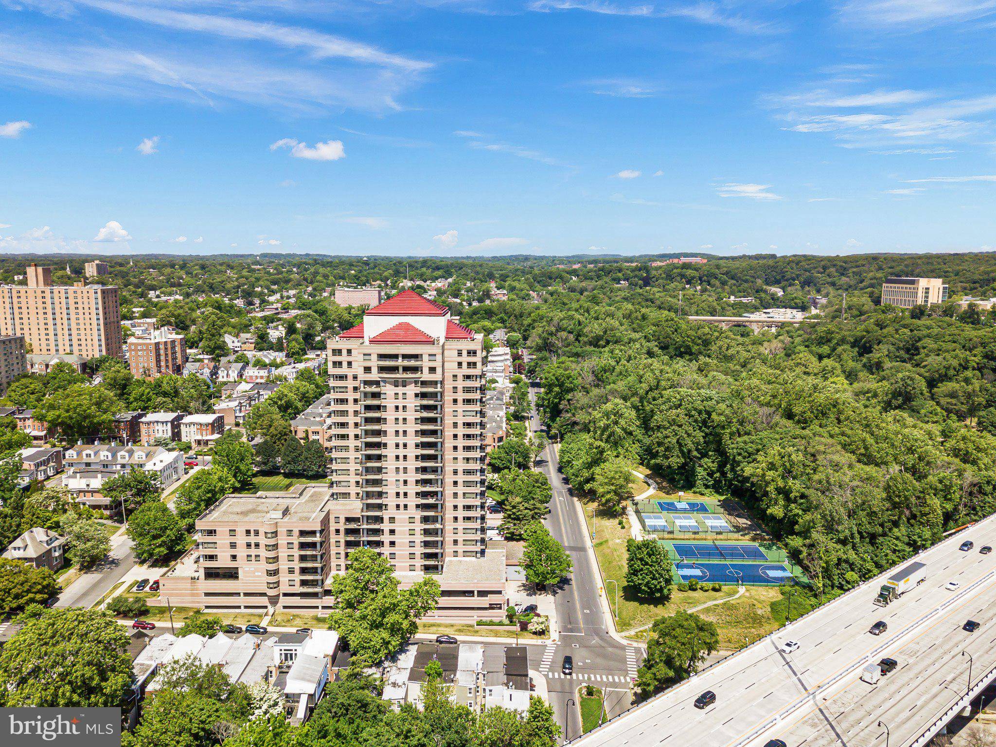 Wilmington, DE 19806,1100-UNIT 702 LOVERING AVE #702