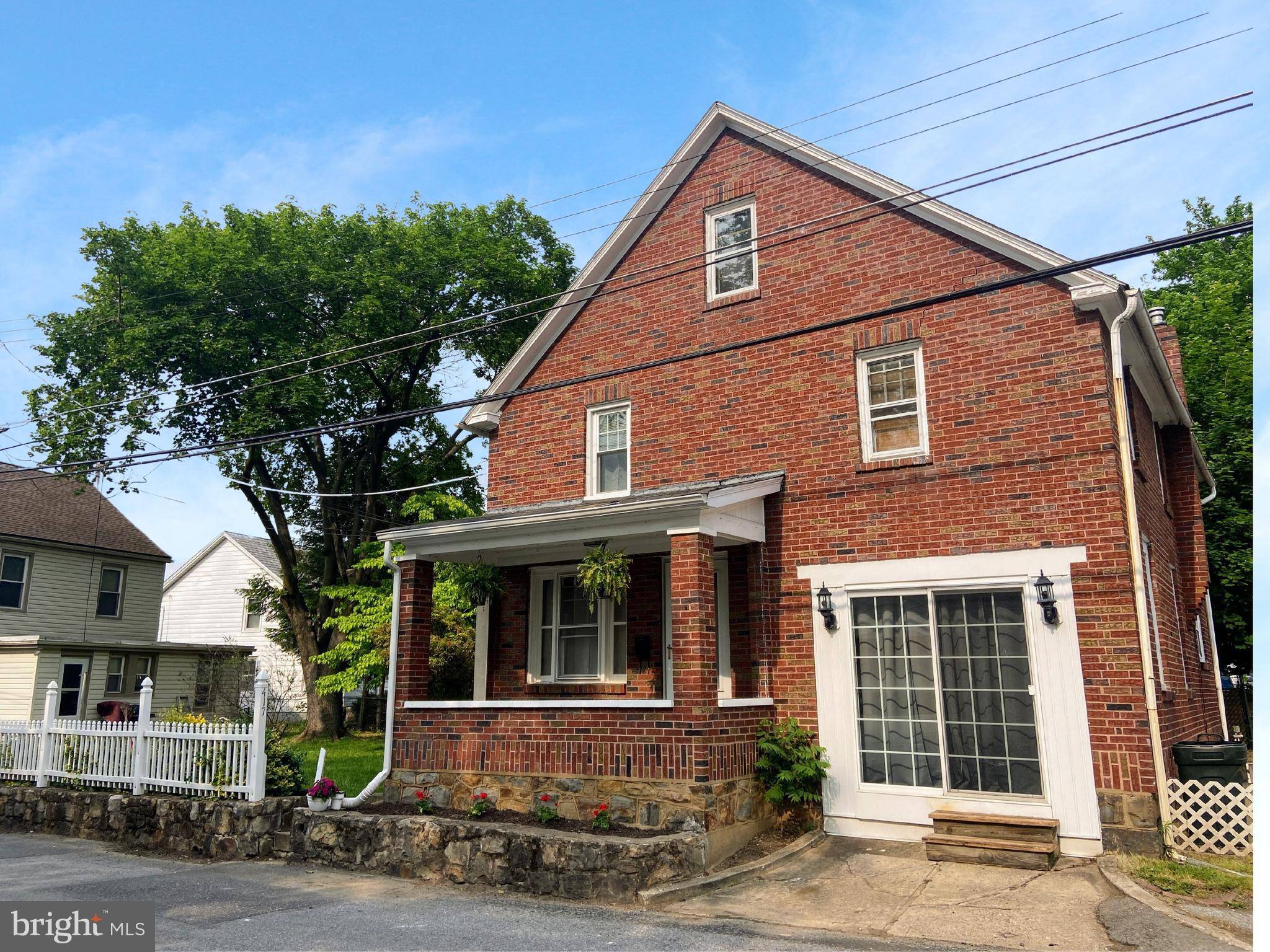 Hellertown, PA 18055,417 LAUBACH ST