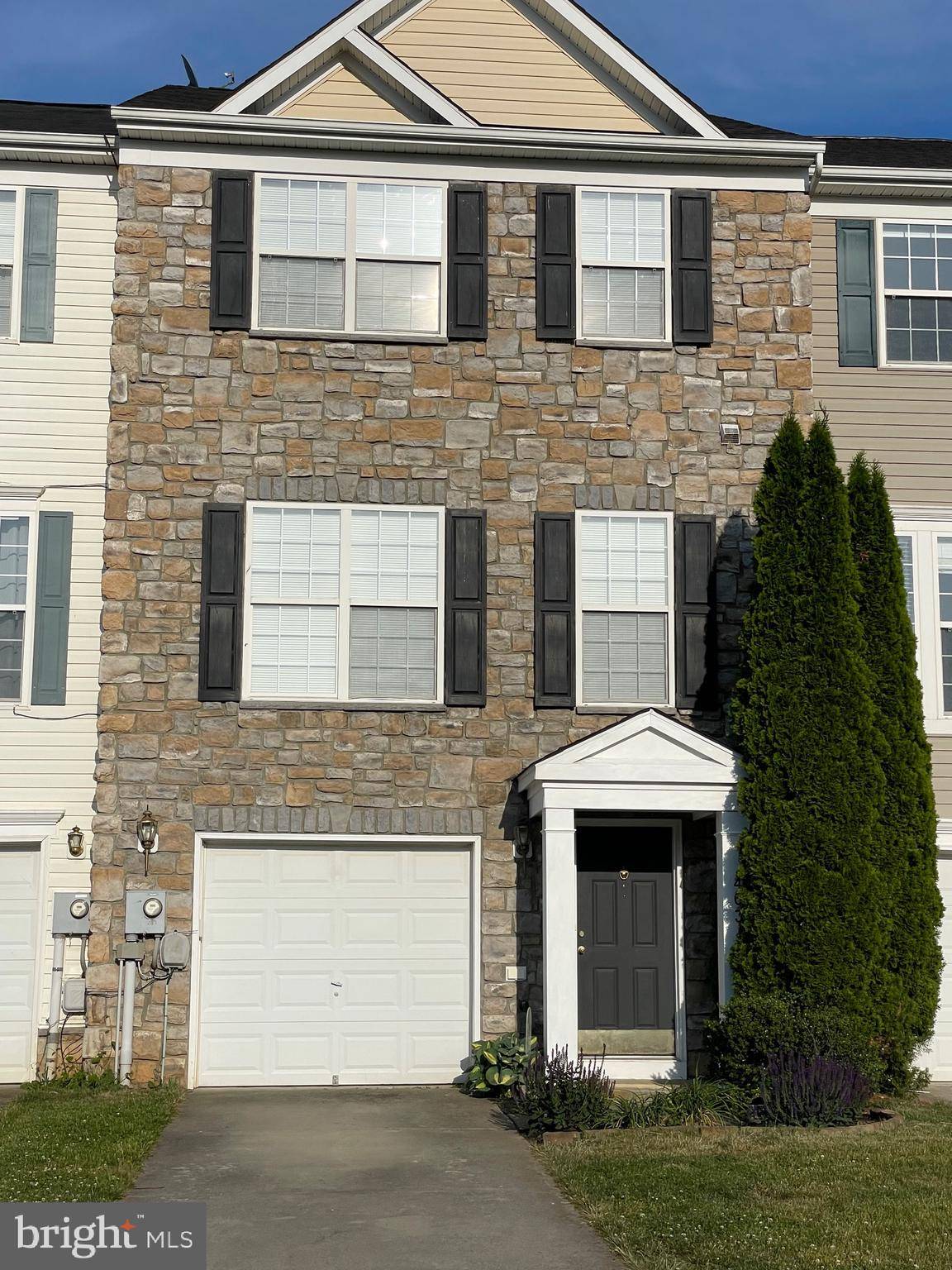 Martinsburg, WV 25403,403 BERTELLI CT