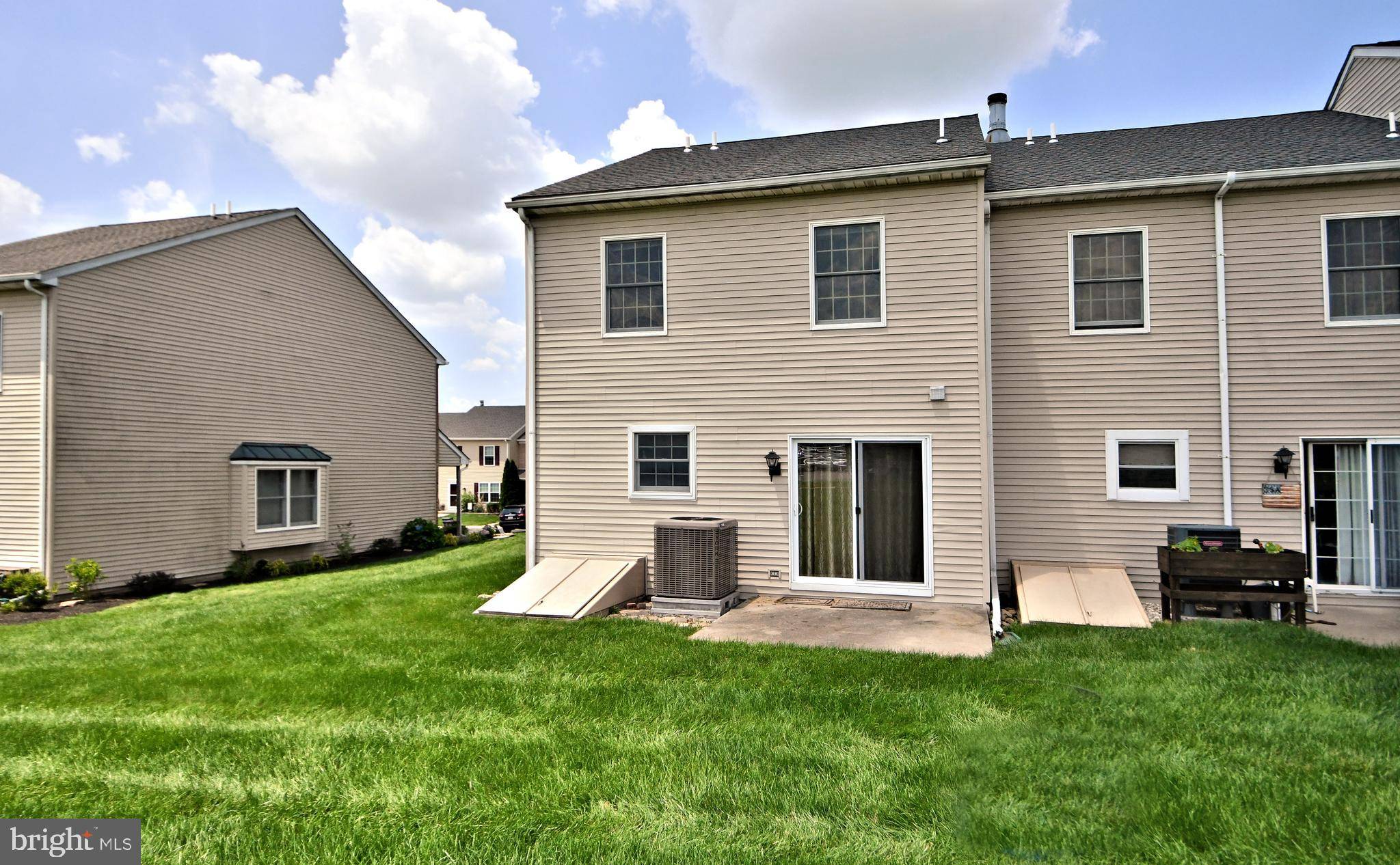 Perkiomenville, PA 18074,1232 PINE RIDGE DR