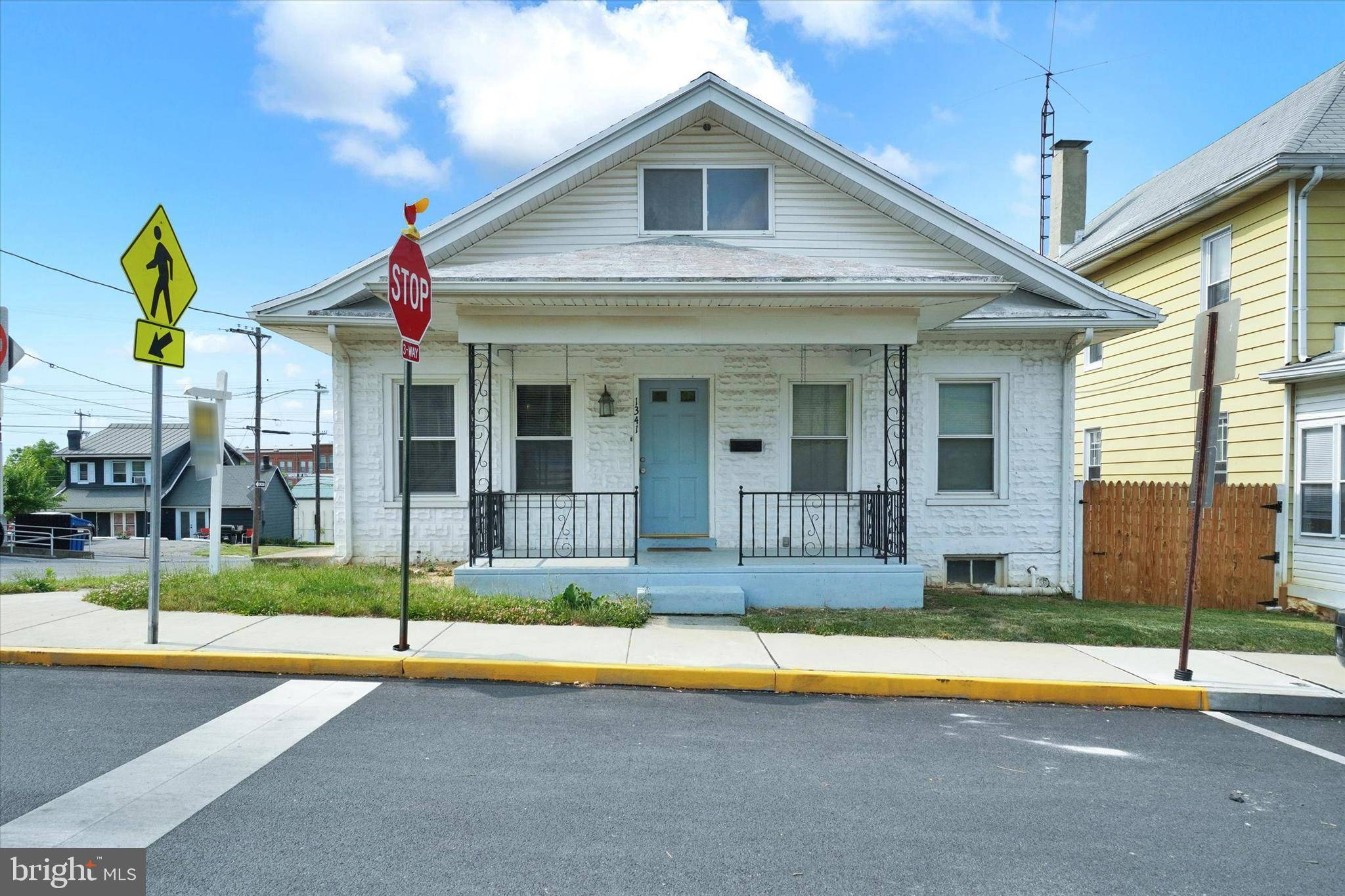 York, PA 17404,1341 W POPLAR ST