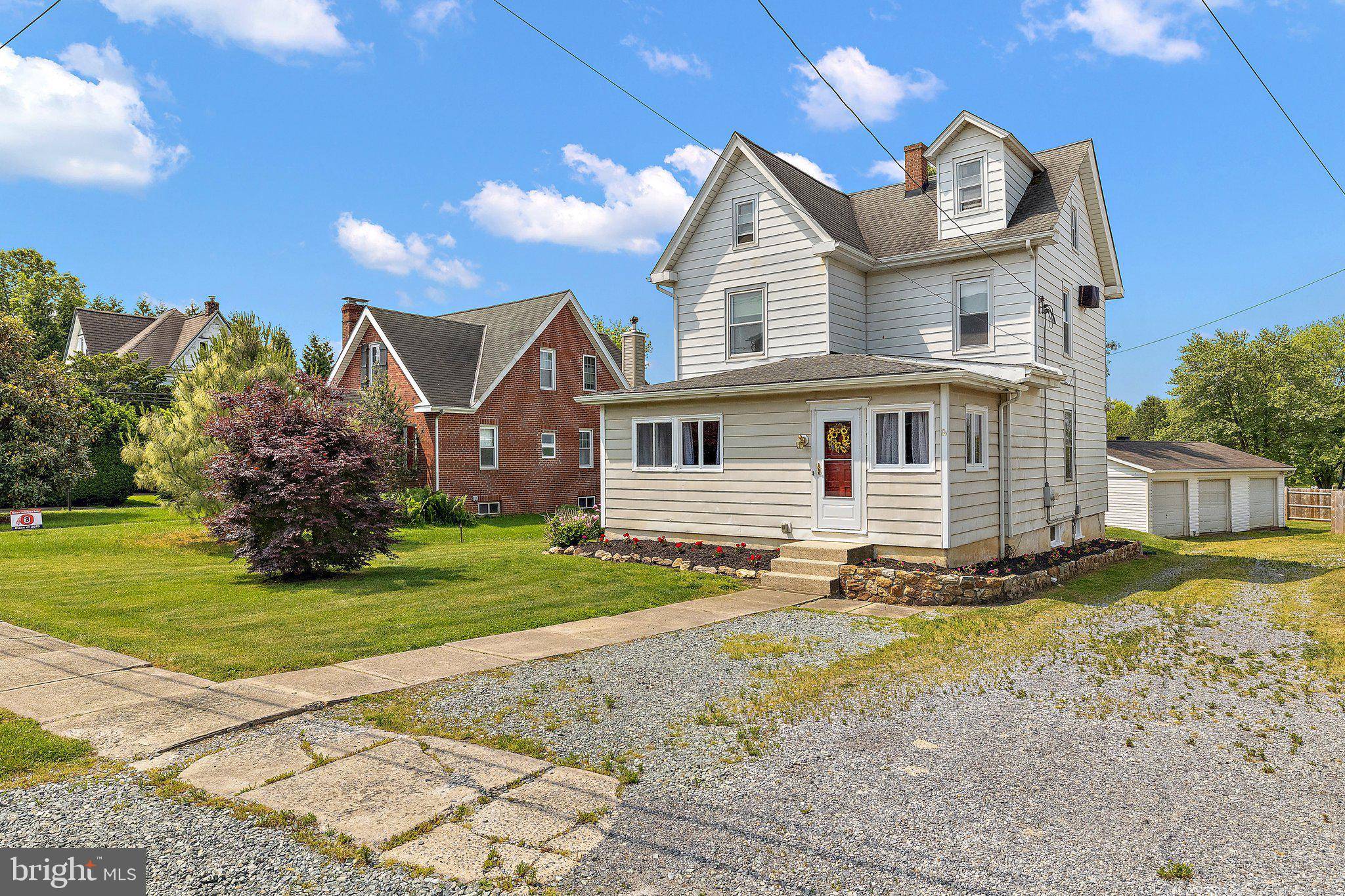 Cochranville, PA 19330,168 COCHRAN ST