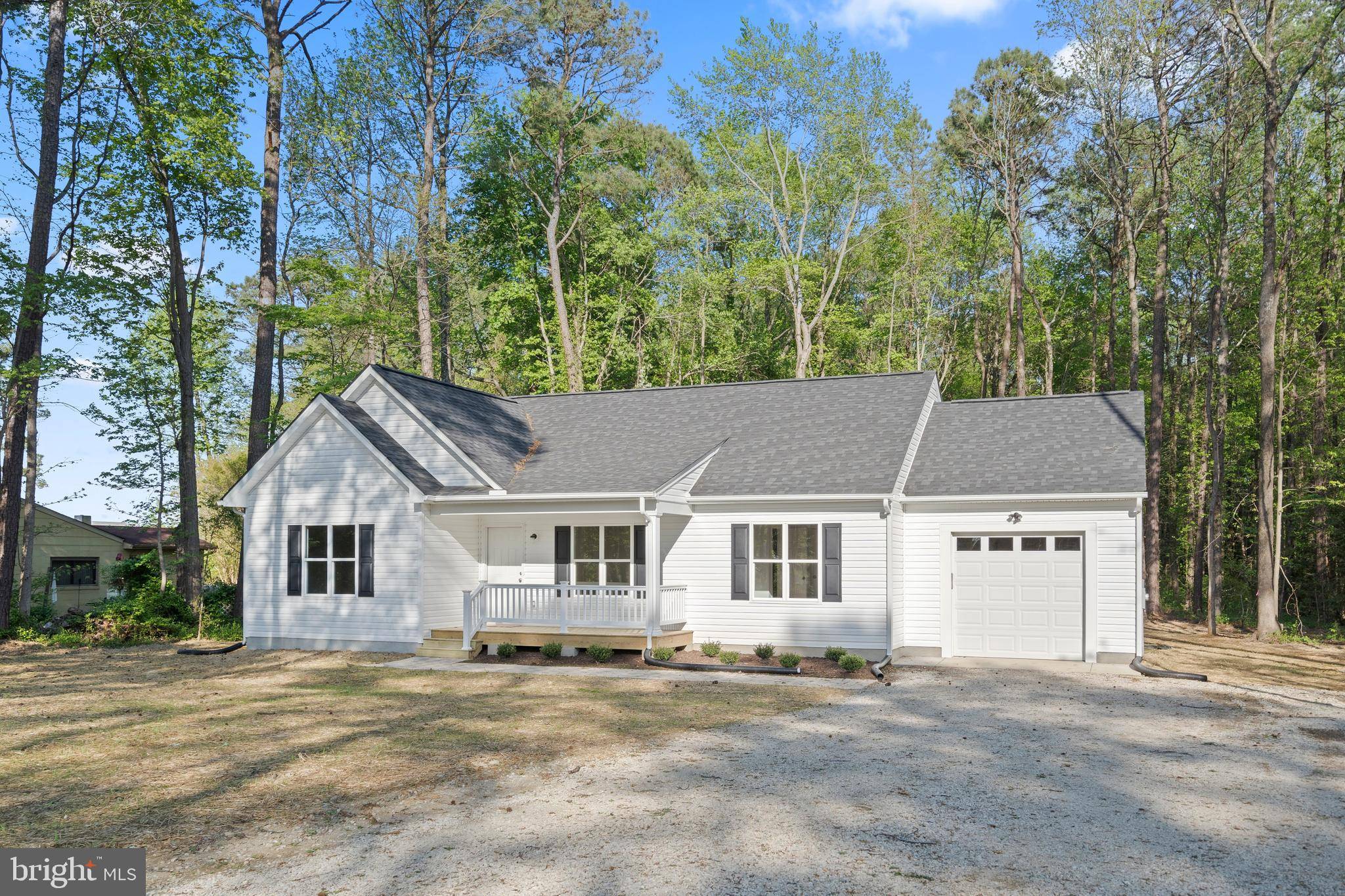 Bumpass, VA 23024,326 LAKE ANNA DR