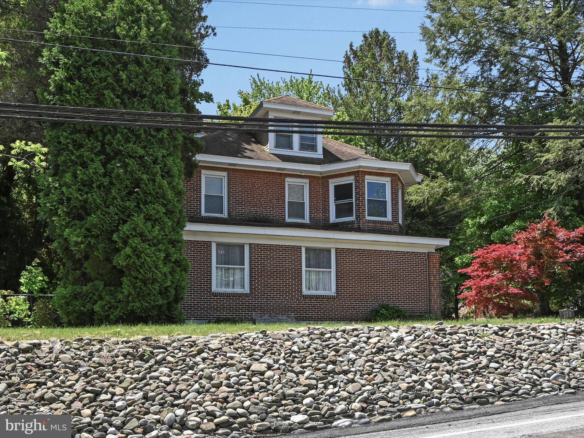 Barnesville, PA 18214,873 BARNESVILLE DR