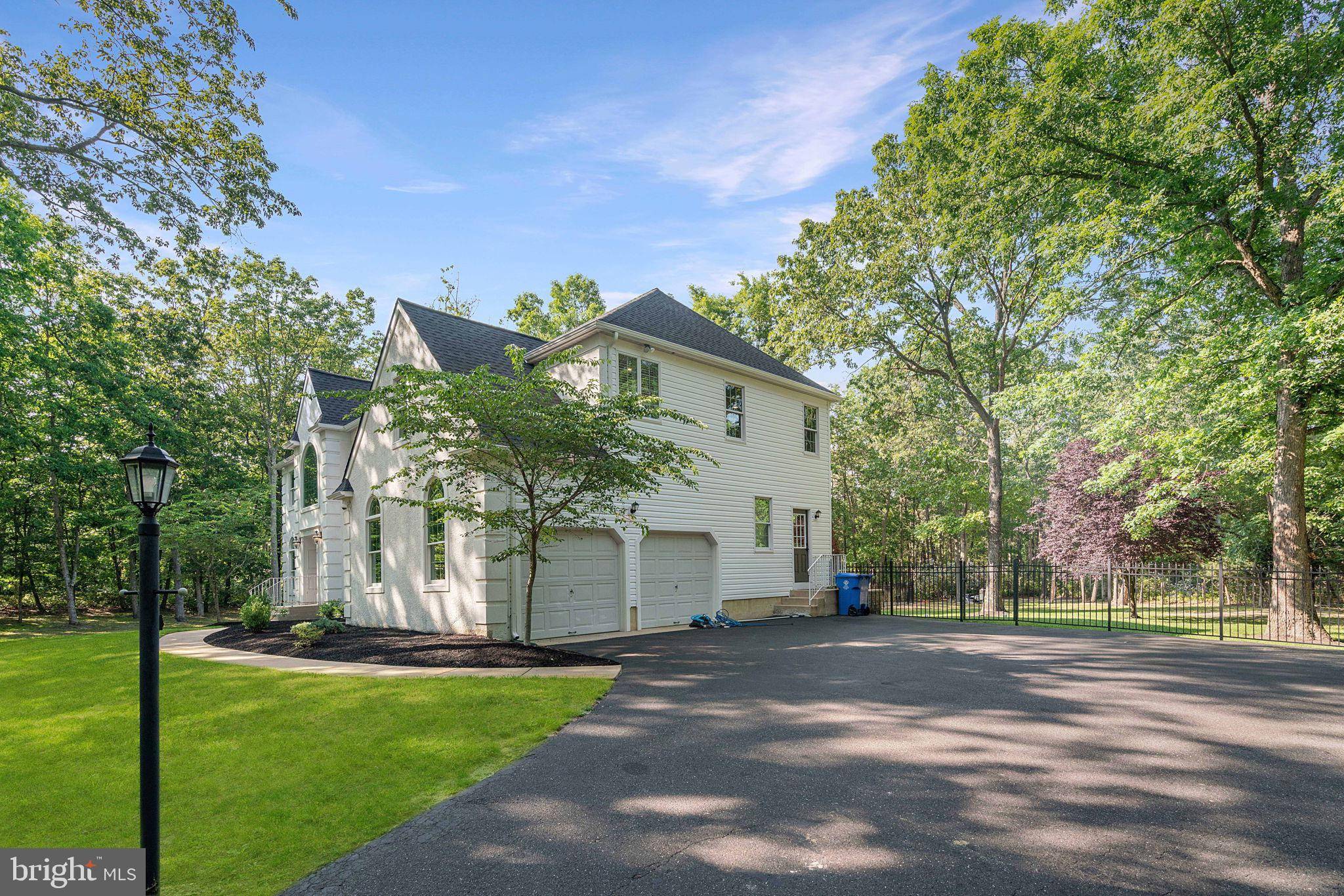 Shamong, NJ 08088,10 CRESTED BUTTE CT