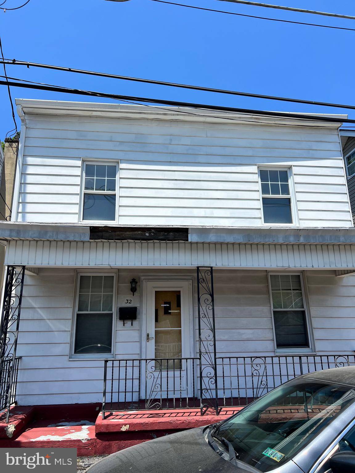 Girardville, PA 17935,32 W OGDEN ST