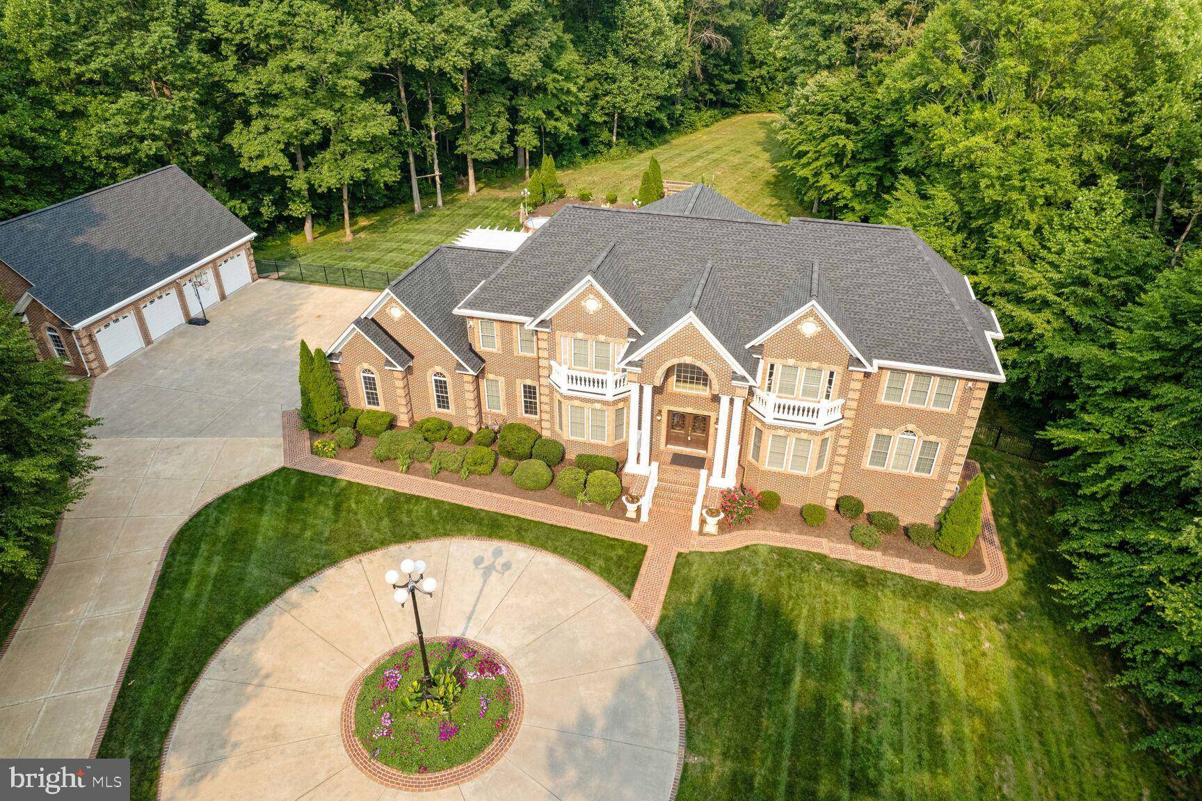 Nokesville, VA 20181,8801 CLASSIC LAKES WAY