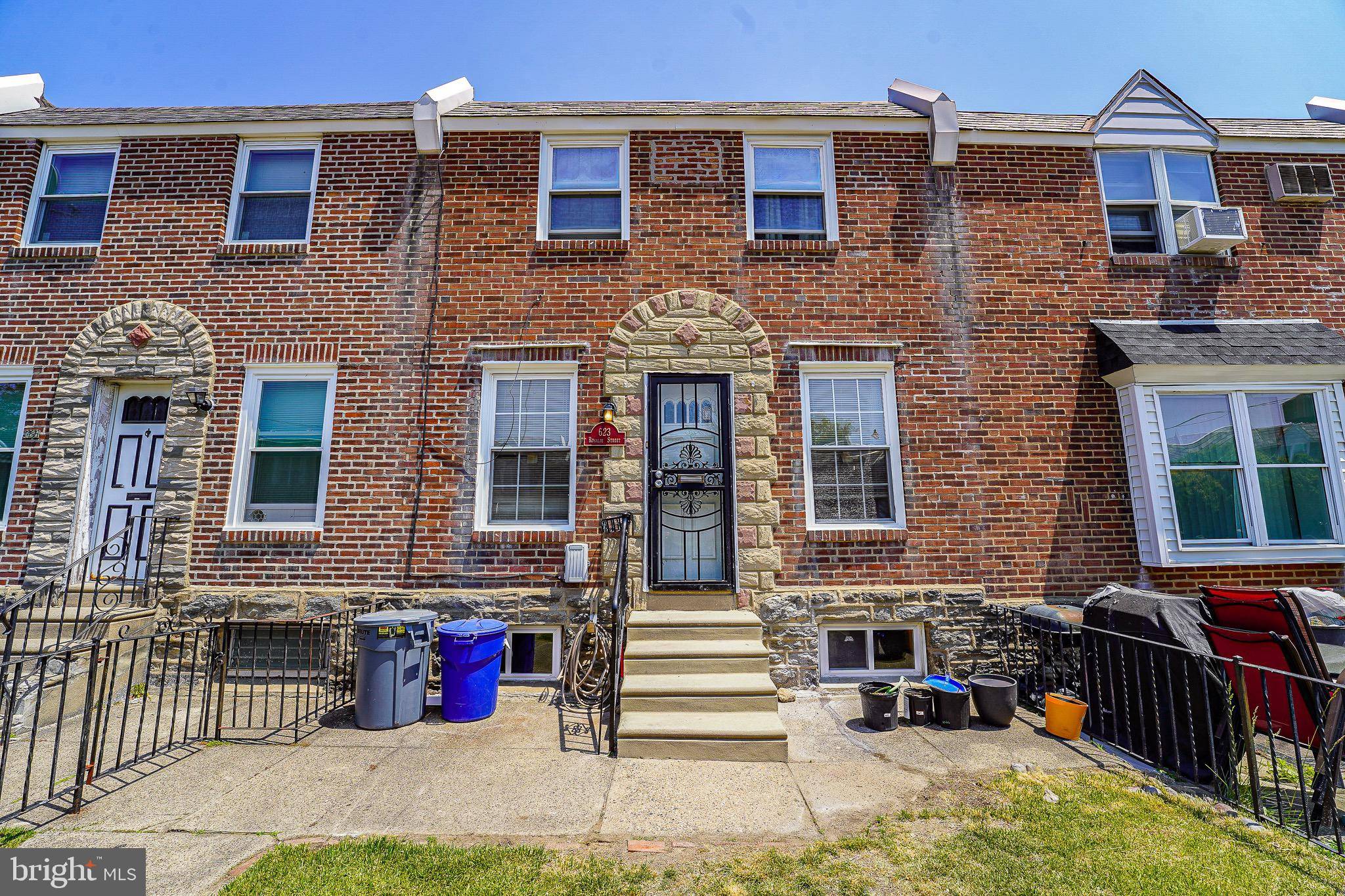 Philadelphia, PA 19120,623 ROSALIE ST