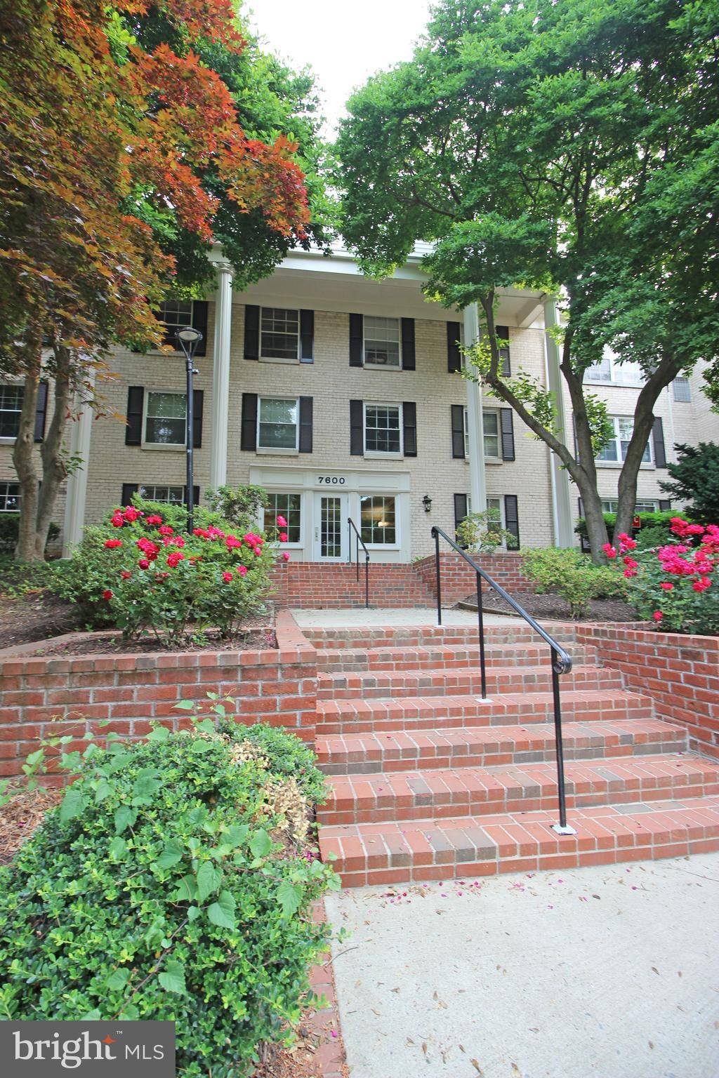 Mclean, VA 22102,7600 TREMAYNE PL #312