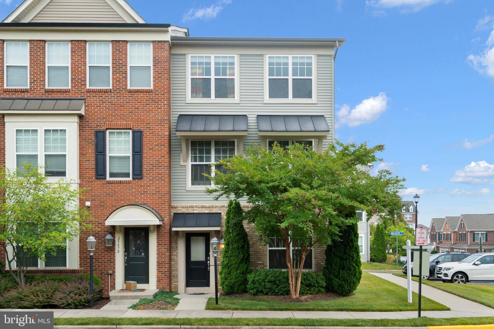 Chantilly, VA 20152,25480 FELTRE TER