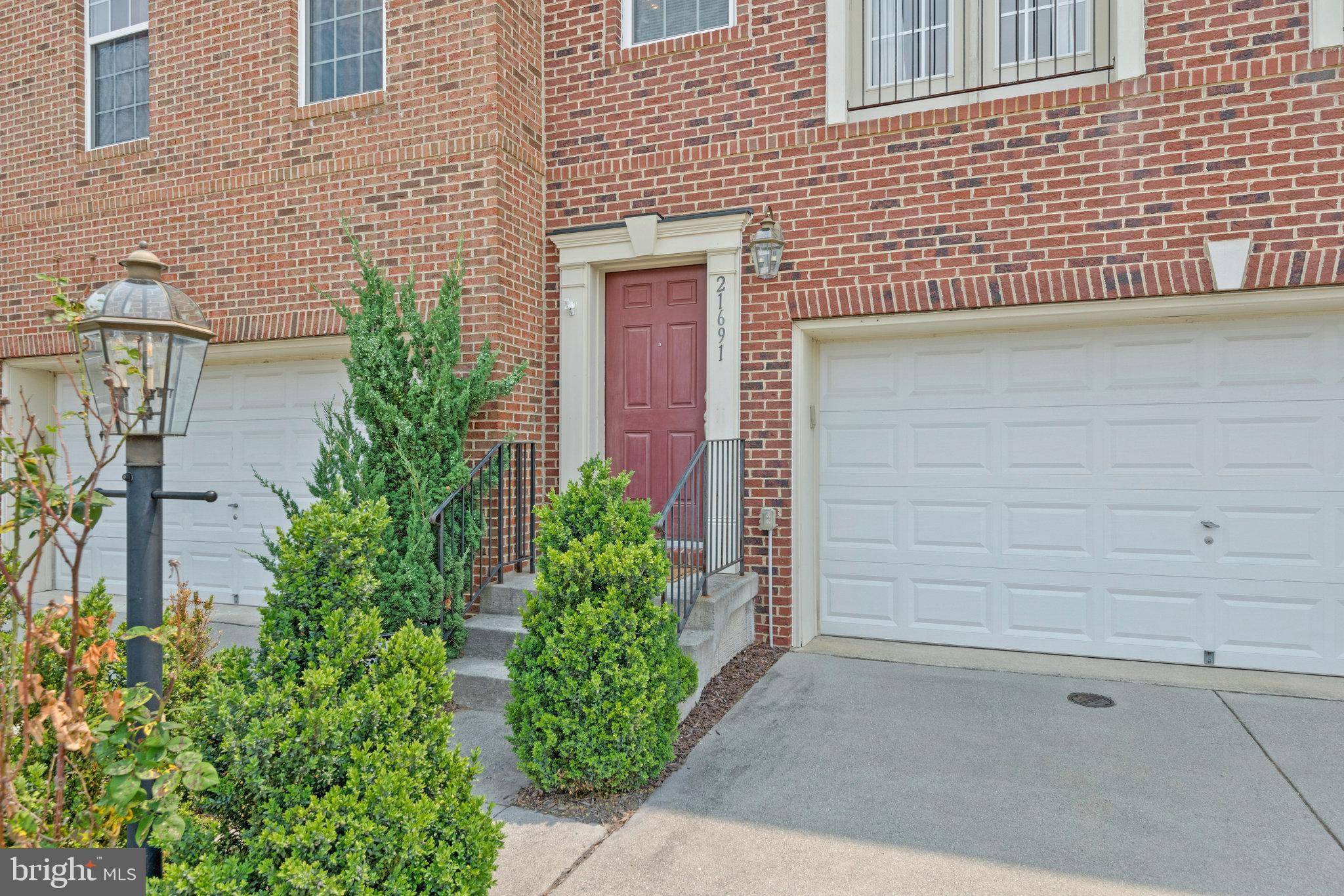 Broadlands, VA 20148,21691 LOGANBERRY TER