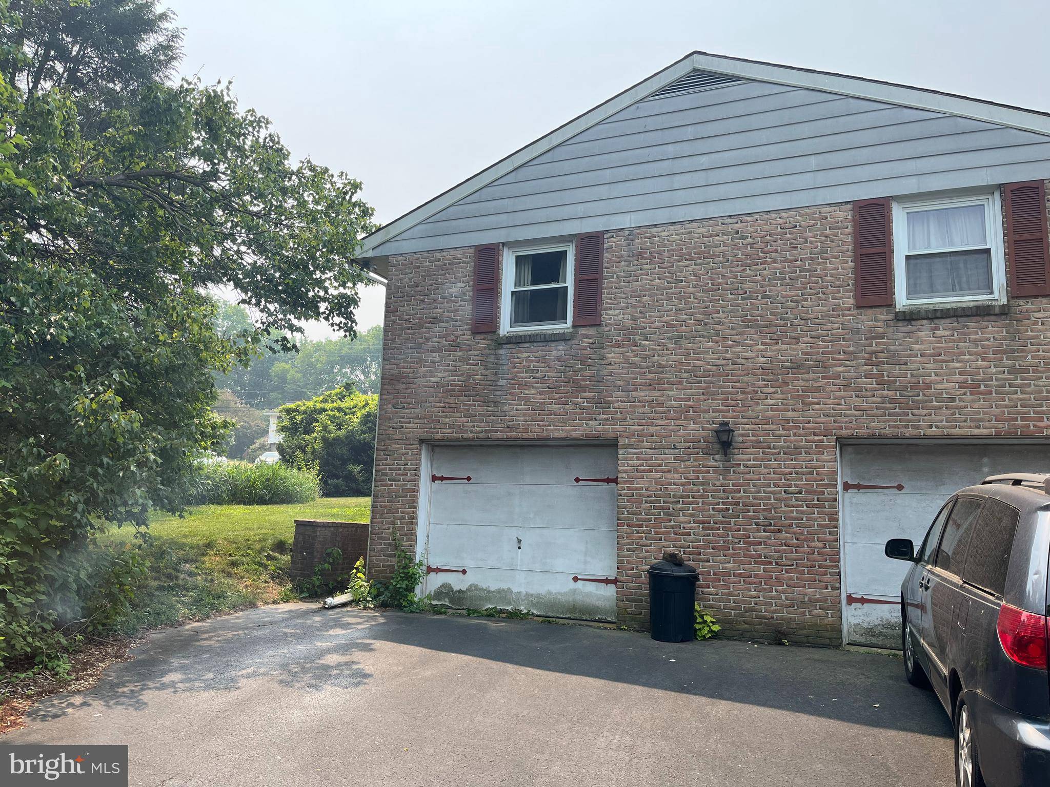 Lancaster, PA 17602,293 TENNYSON DR