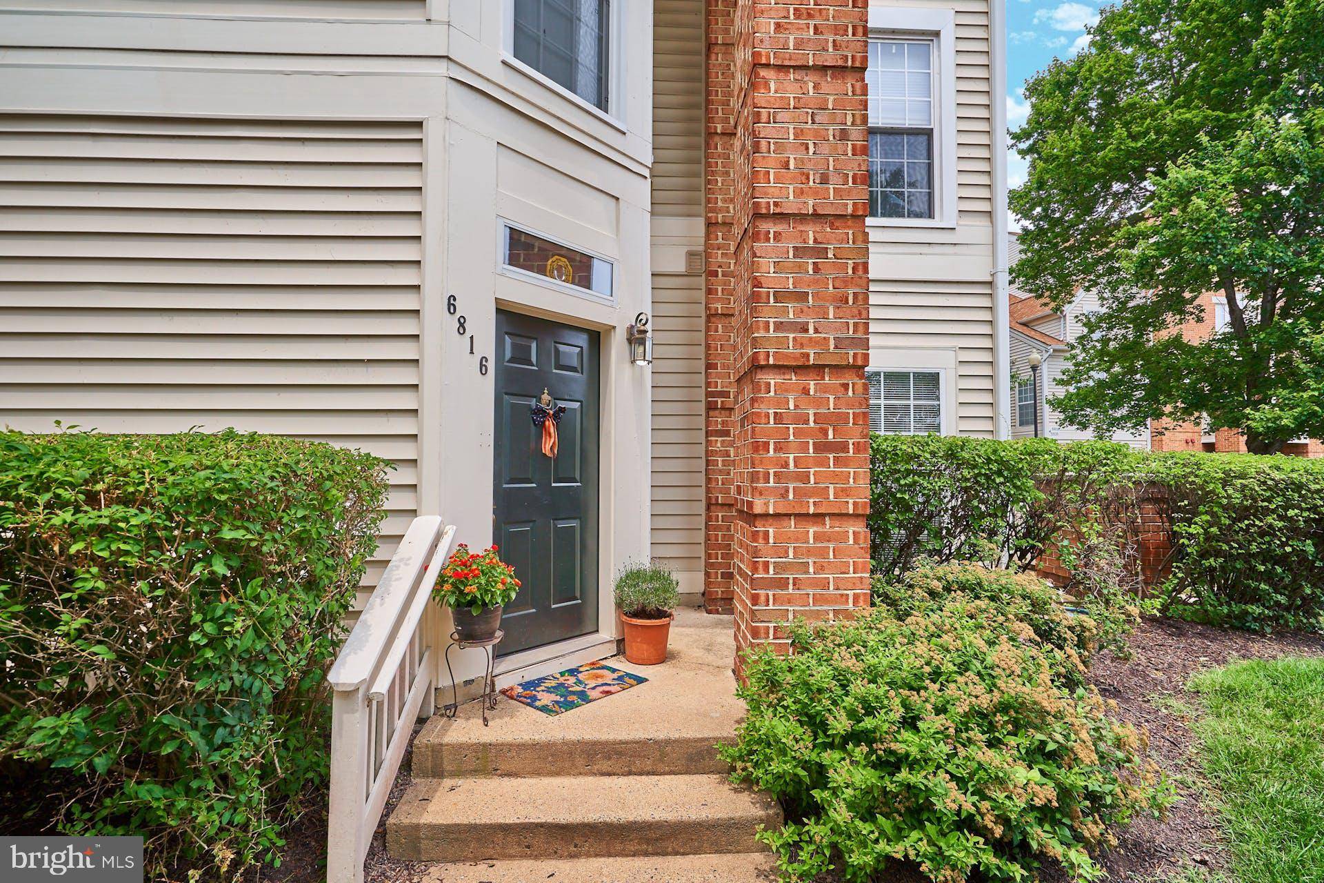 Alexandria, VA 22315,6816 BRINDLE HEATH WAY #259