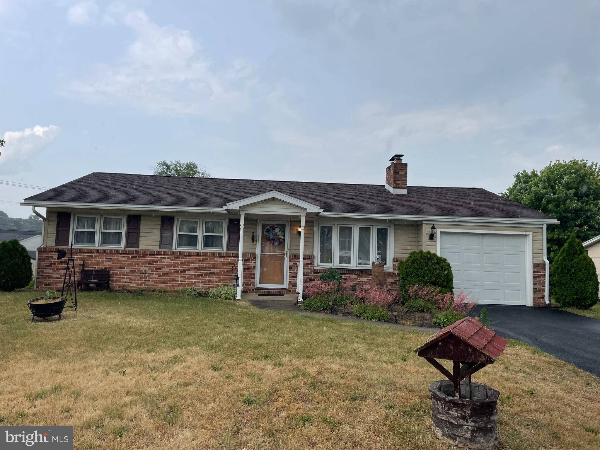 Greencastle, PA 17225,3427 WESTVIEW CIRCLE