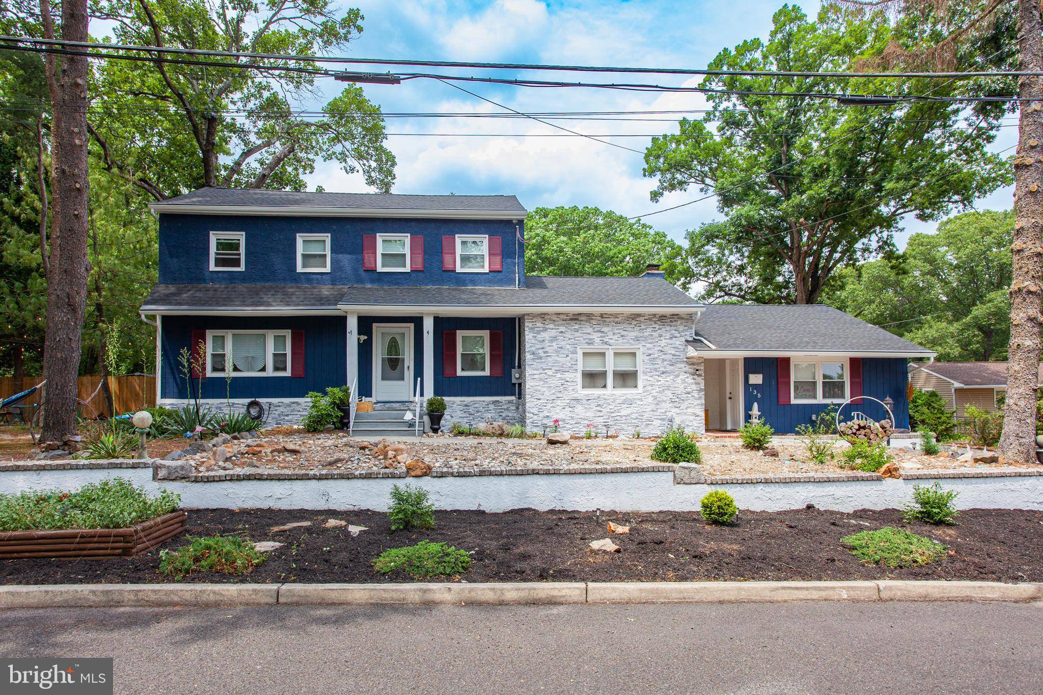 Lawnside, NJ 08045,135 LA PIERRE AVE