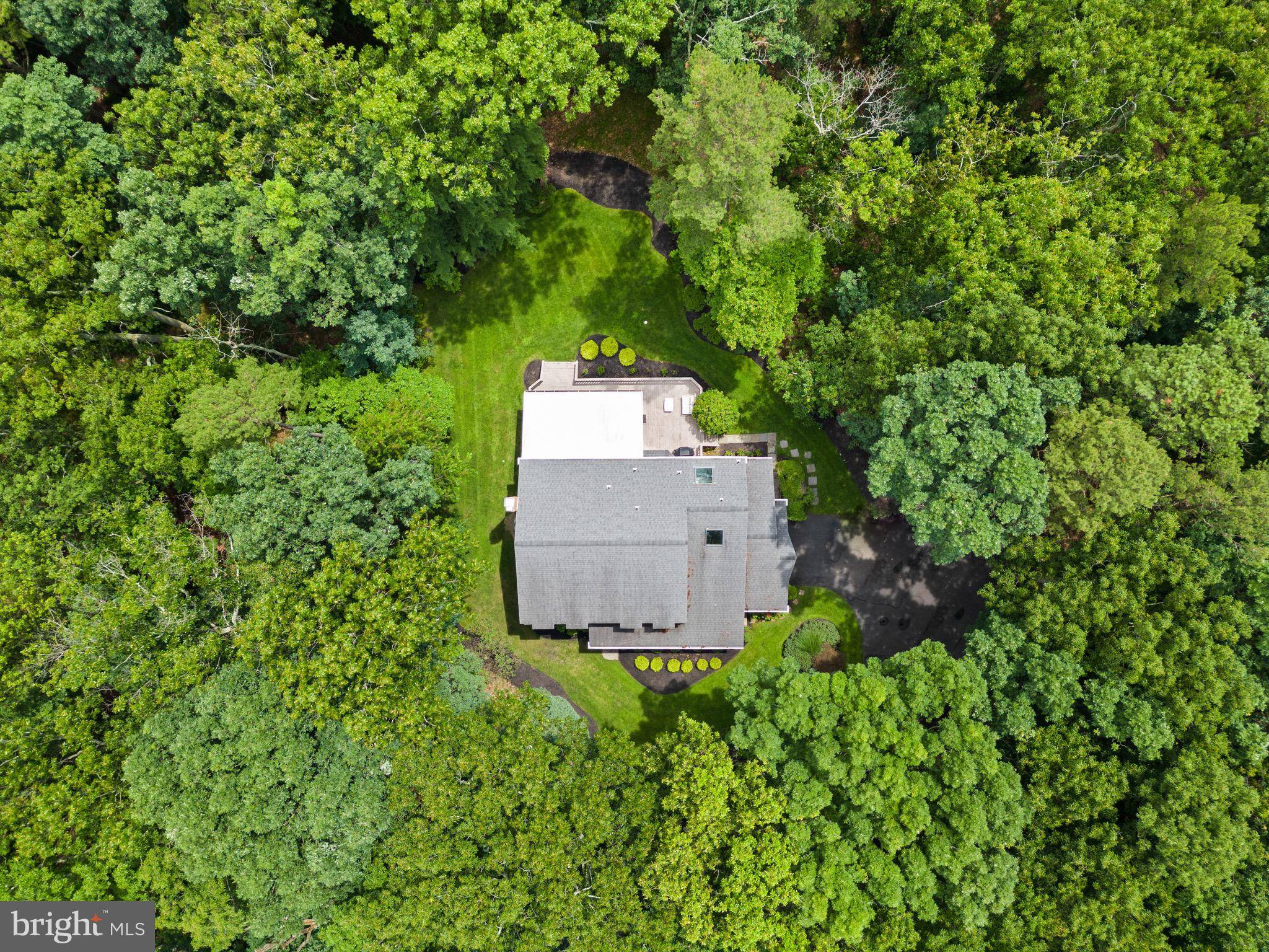 Medford, NJ 08055,25 LAURELWOOD CT