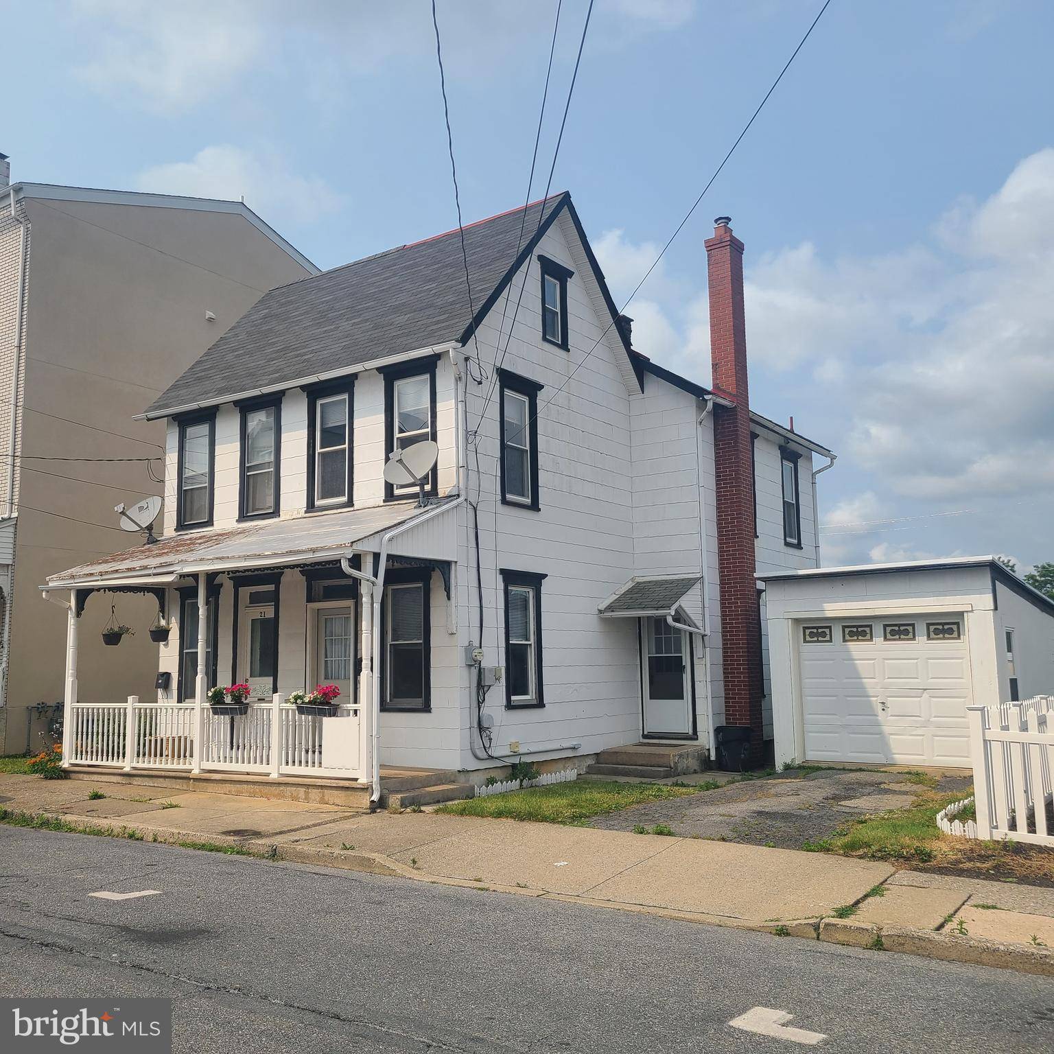 Emmaus, PA 18049,19 N 3RD ST