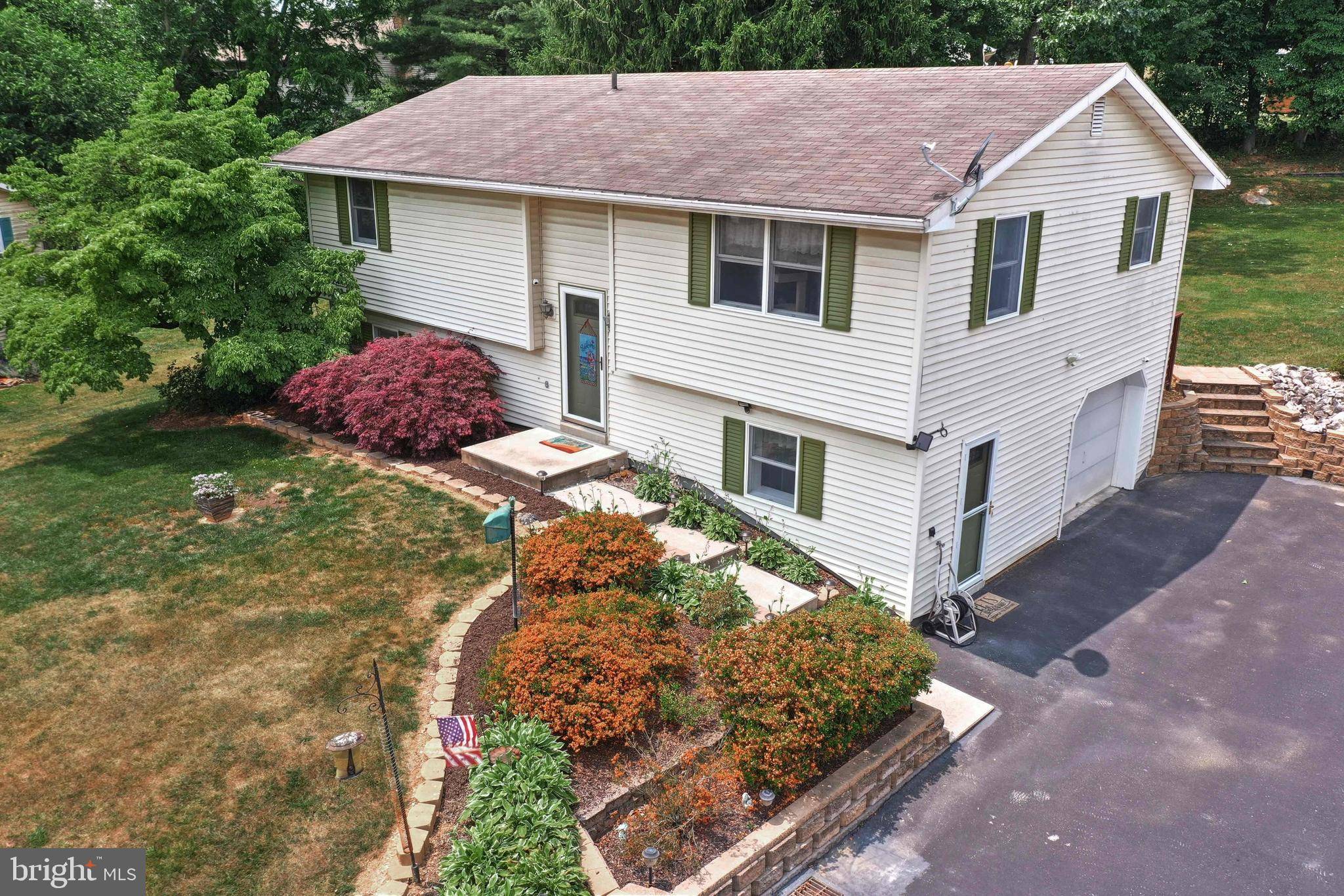 Hanover, PA 17331,15 PENN CIR