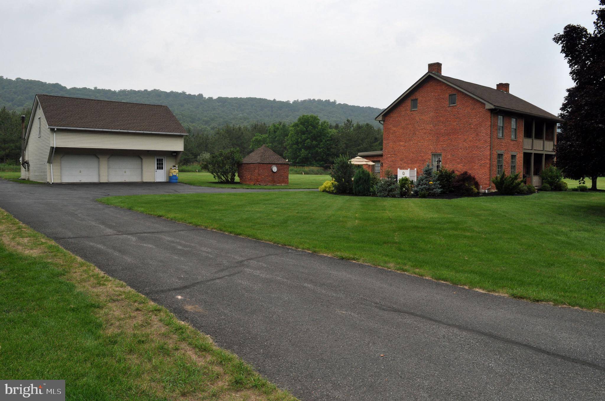 Mcconnellsburg, PA 17233,25077 GREAT COVE