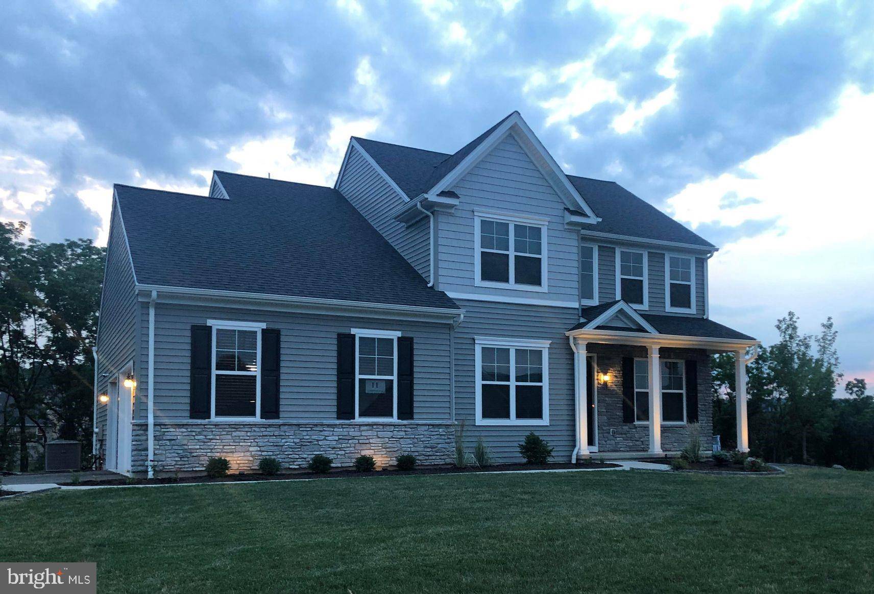 Barto, PA 19504,11 COMPTON WAY