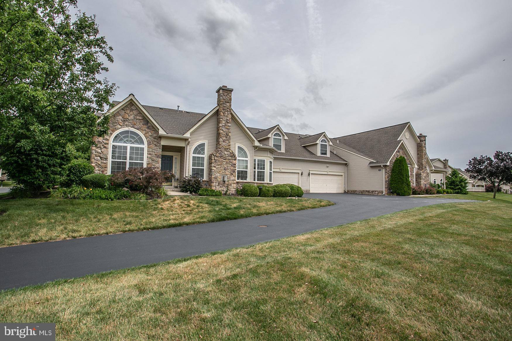 Royersford, PA 19468,336 PEBBLE BEACH DR