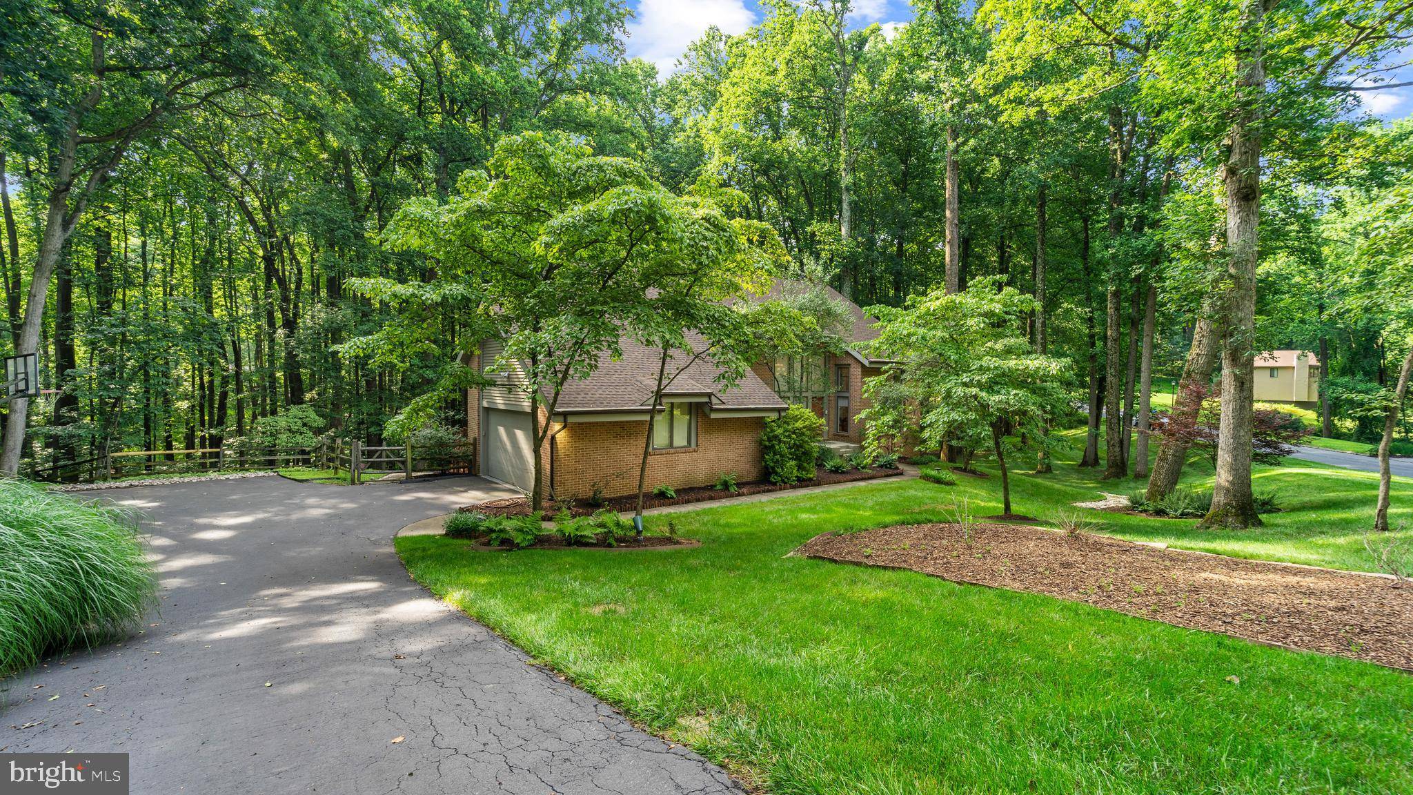 Reisterstown, MD 21136,4002 LOG TRAIL WAY