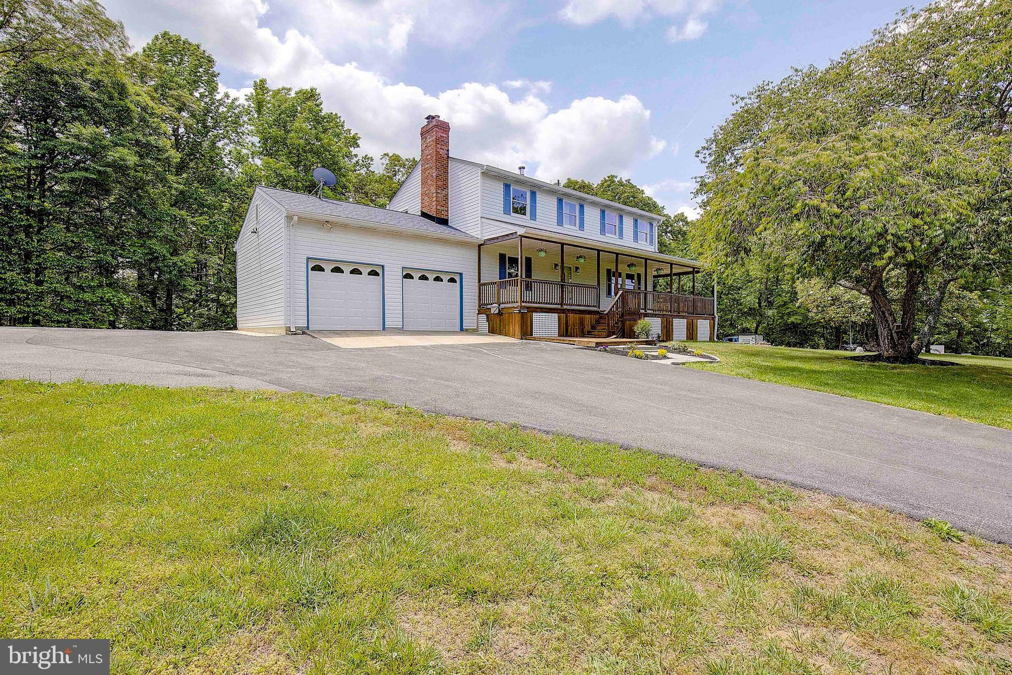 Huntingtown, MD 20639,111 AMBER LN