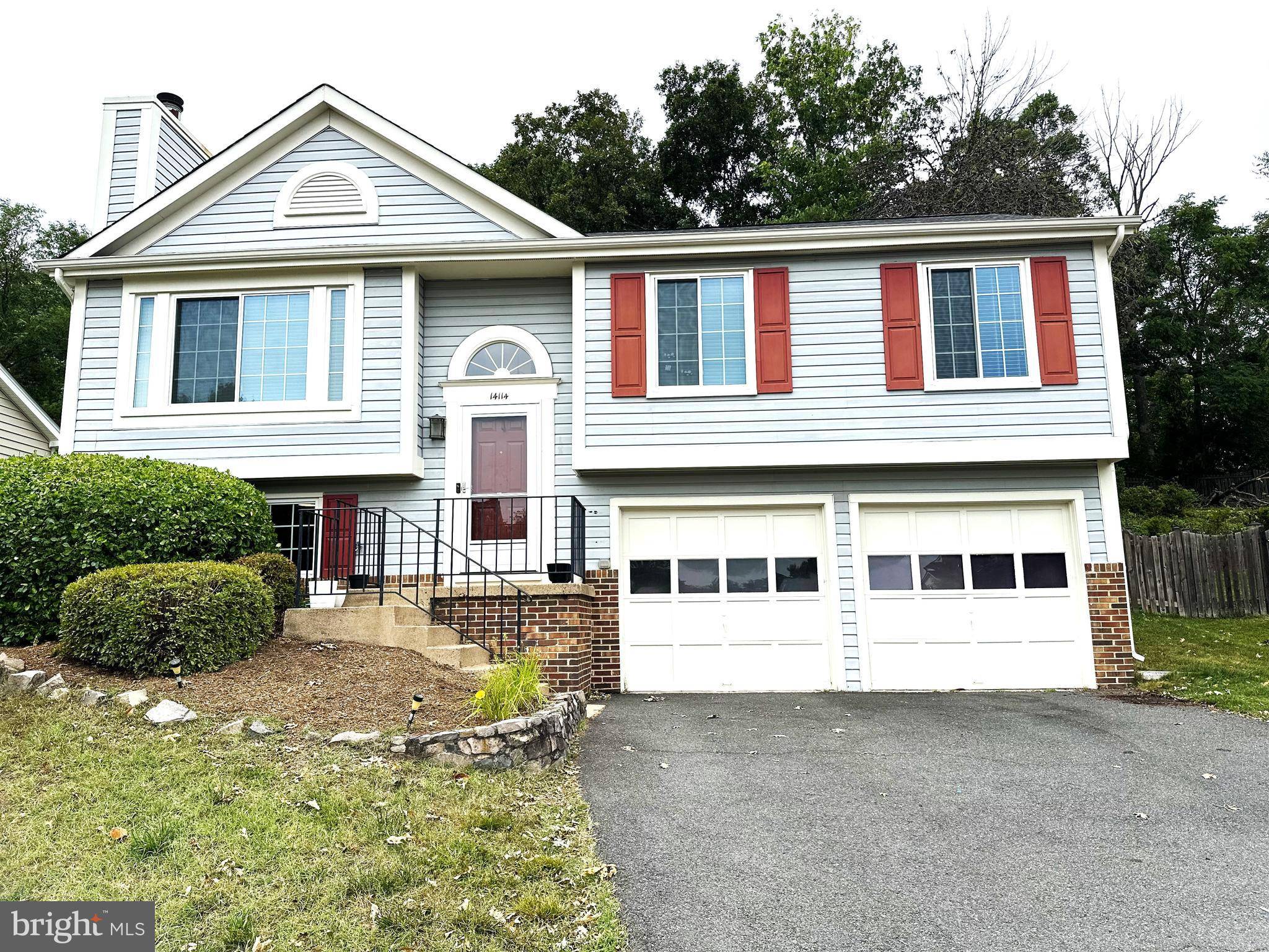 Centreville, VA 20121,14114 WOOD ROCK WAY